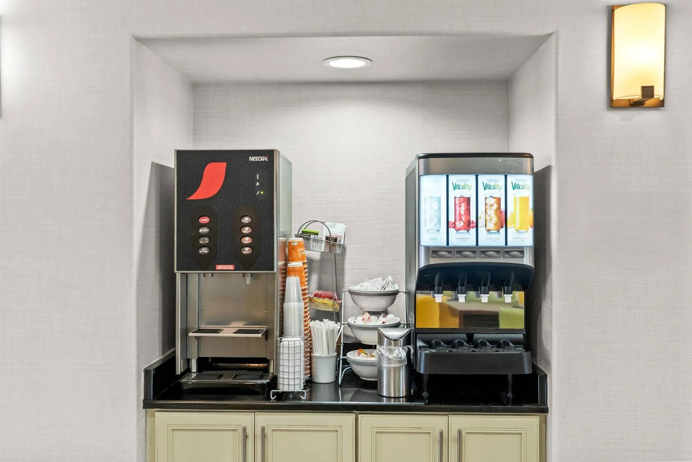 Breakfast in Comfort Suites Simpsonville - Greenville