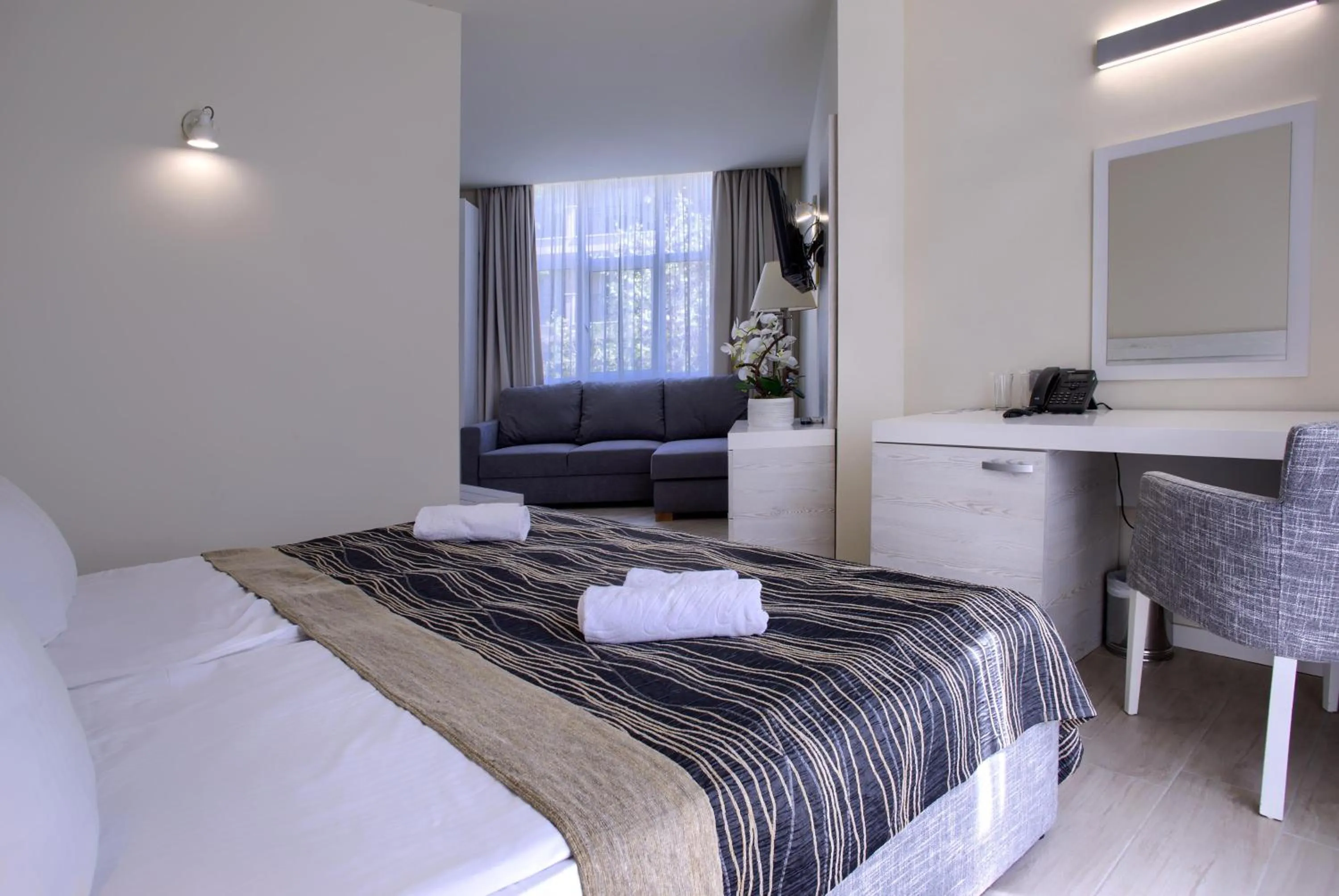 Bed in Luna Beach Hotel - All Inclusive