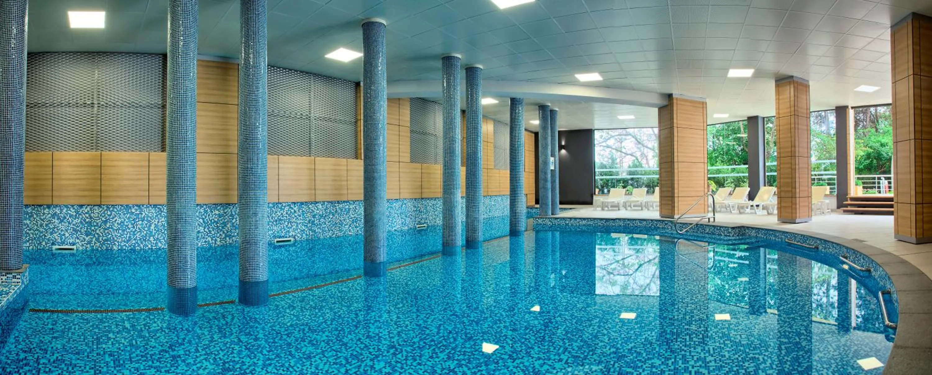 Swimming pool in Luna Beach Hotel - All Inclusive