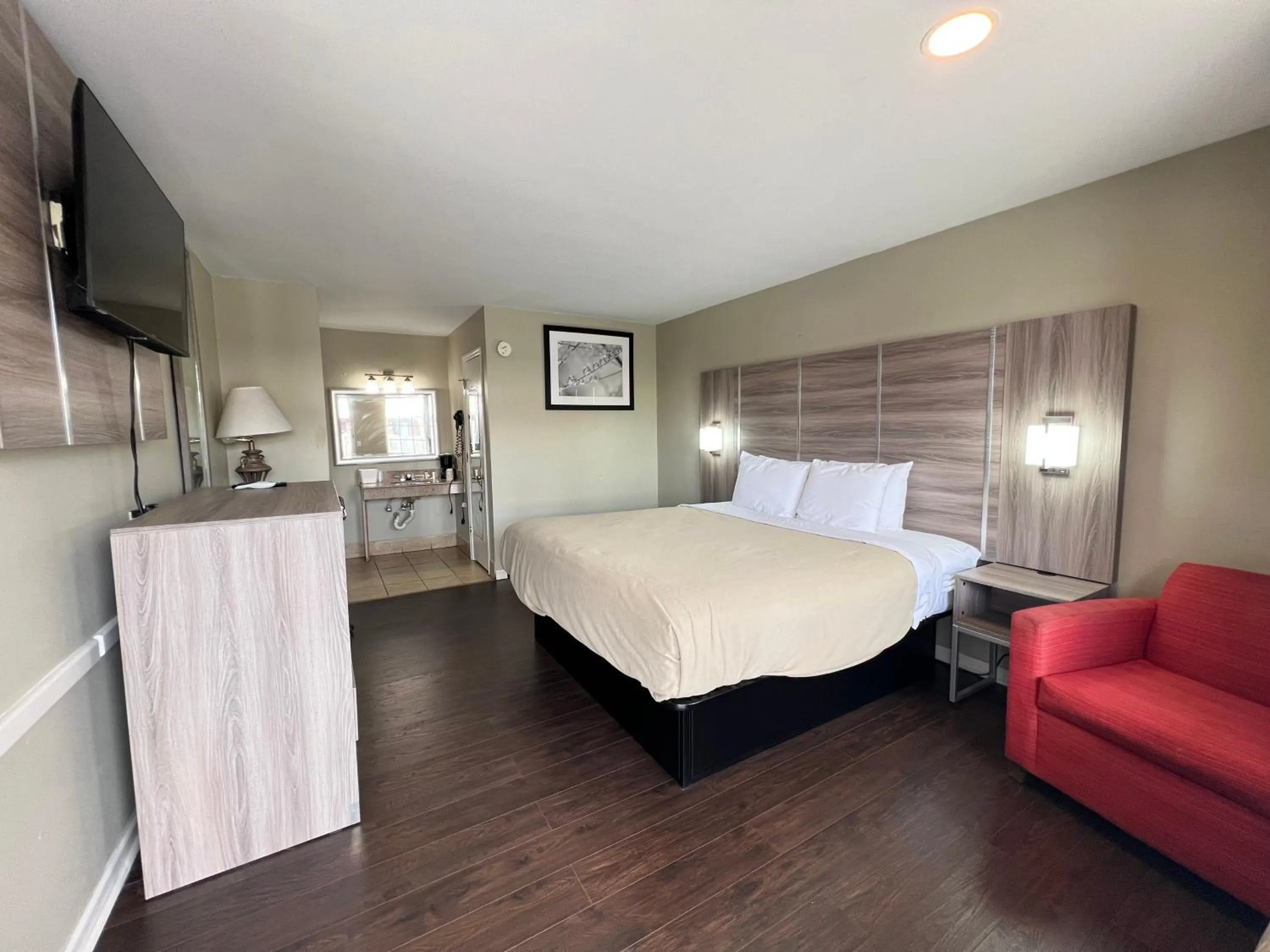 Bed in Travelodge by Wyndham Santee