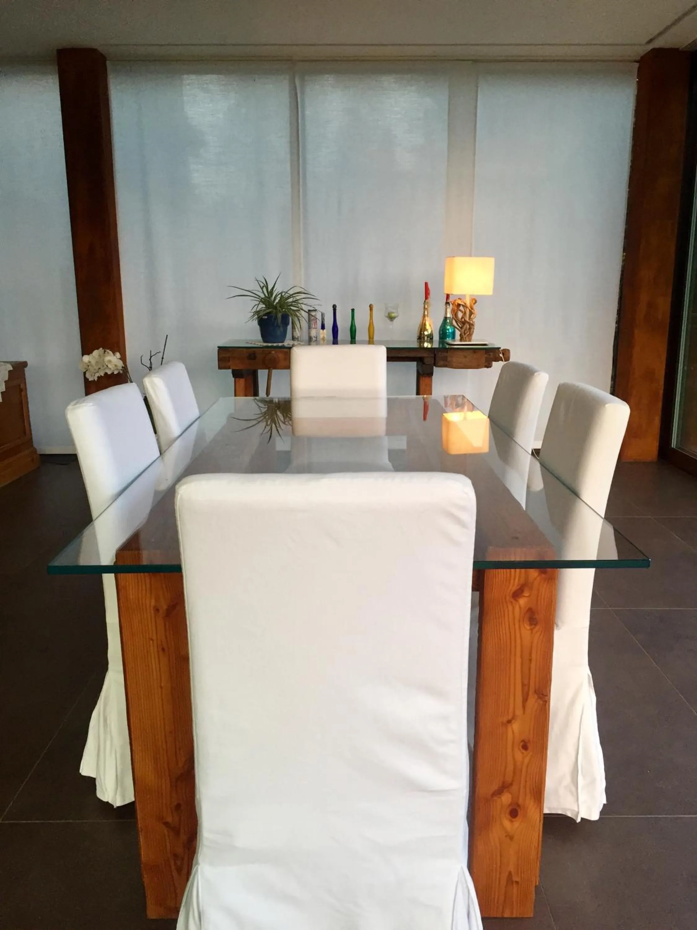 Dining area in LA TANA DEL GRILLO