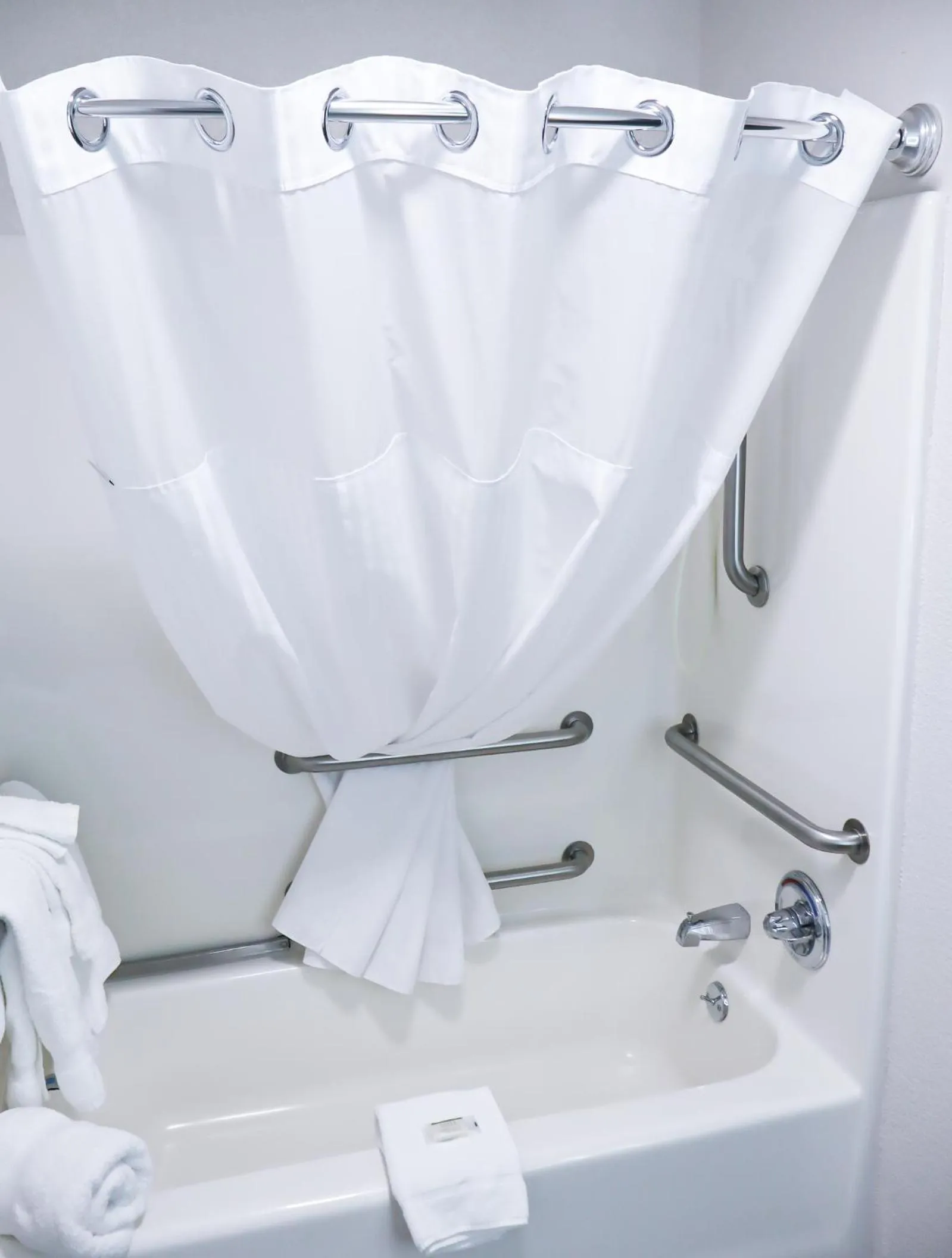 Travelodge by Wyndham Rapid City - Black Hills