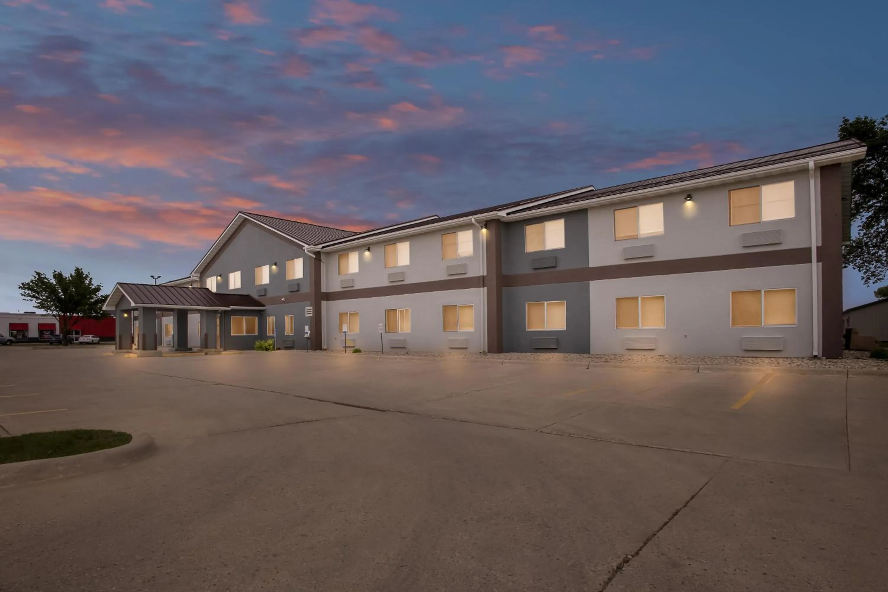Property building in Quality Inn Brookings-University