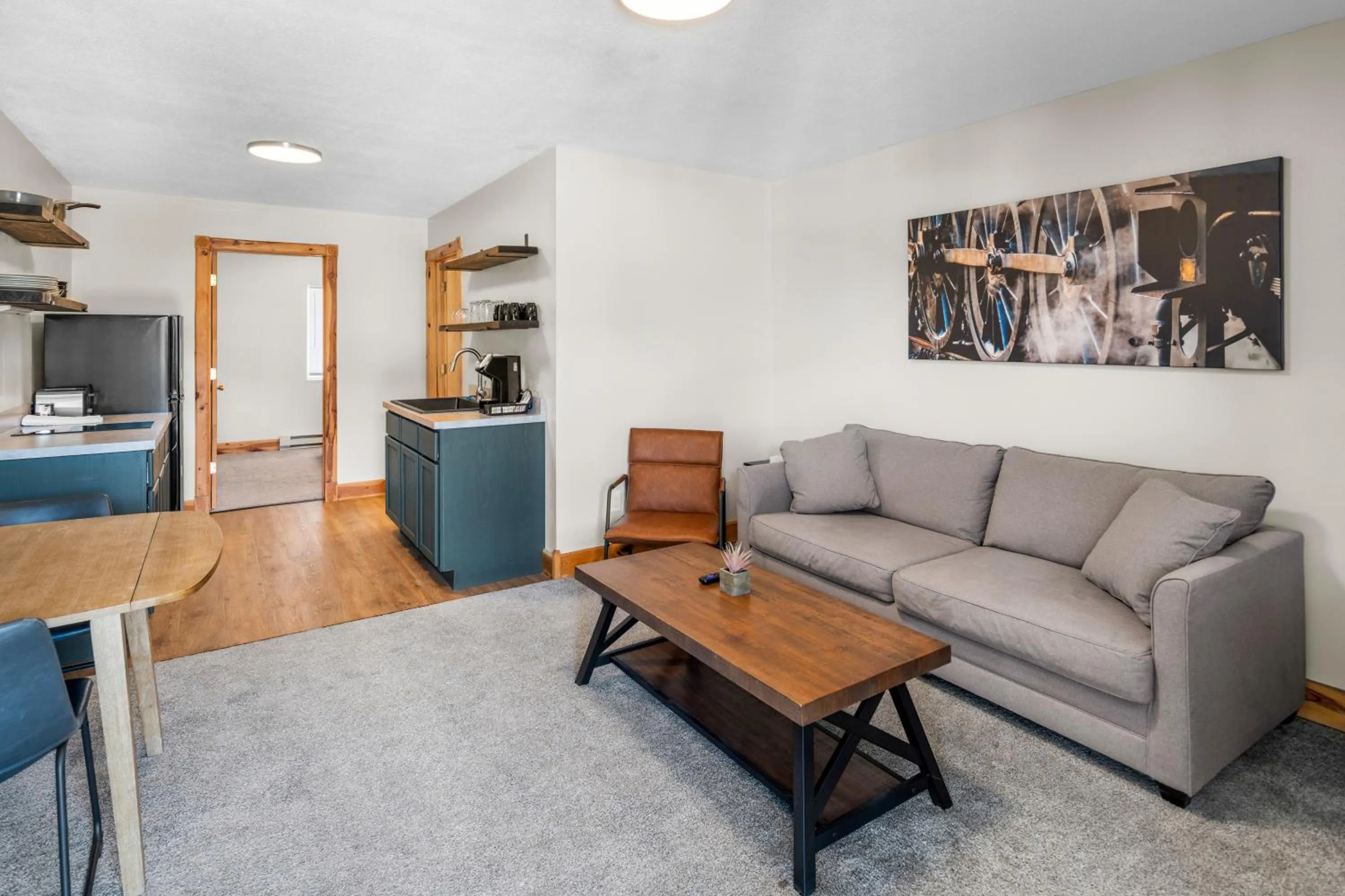 Living room in EverSpring Inn & Suites