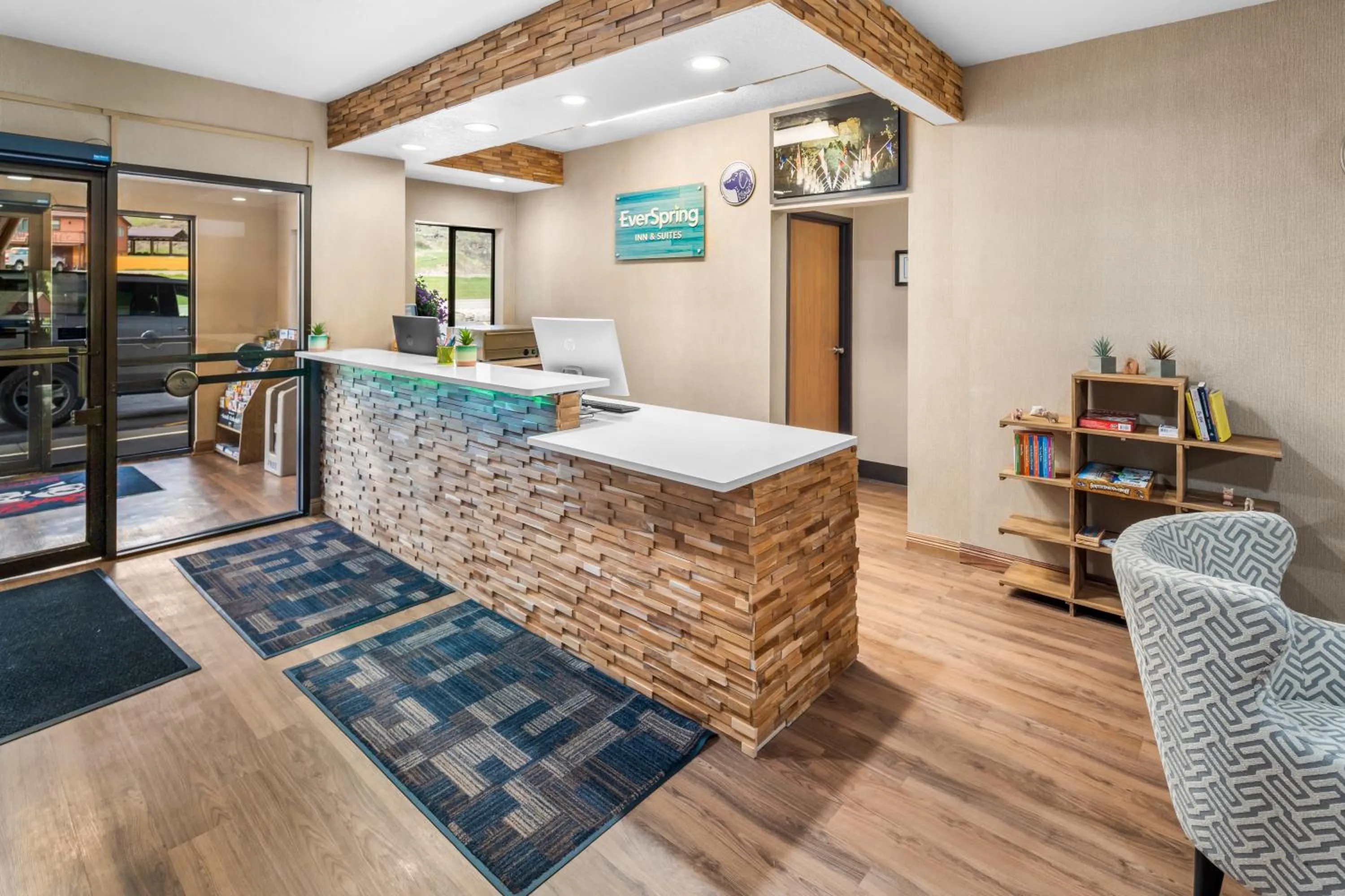 Lobby or reception in EverSpring Inn & Suites