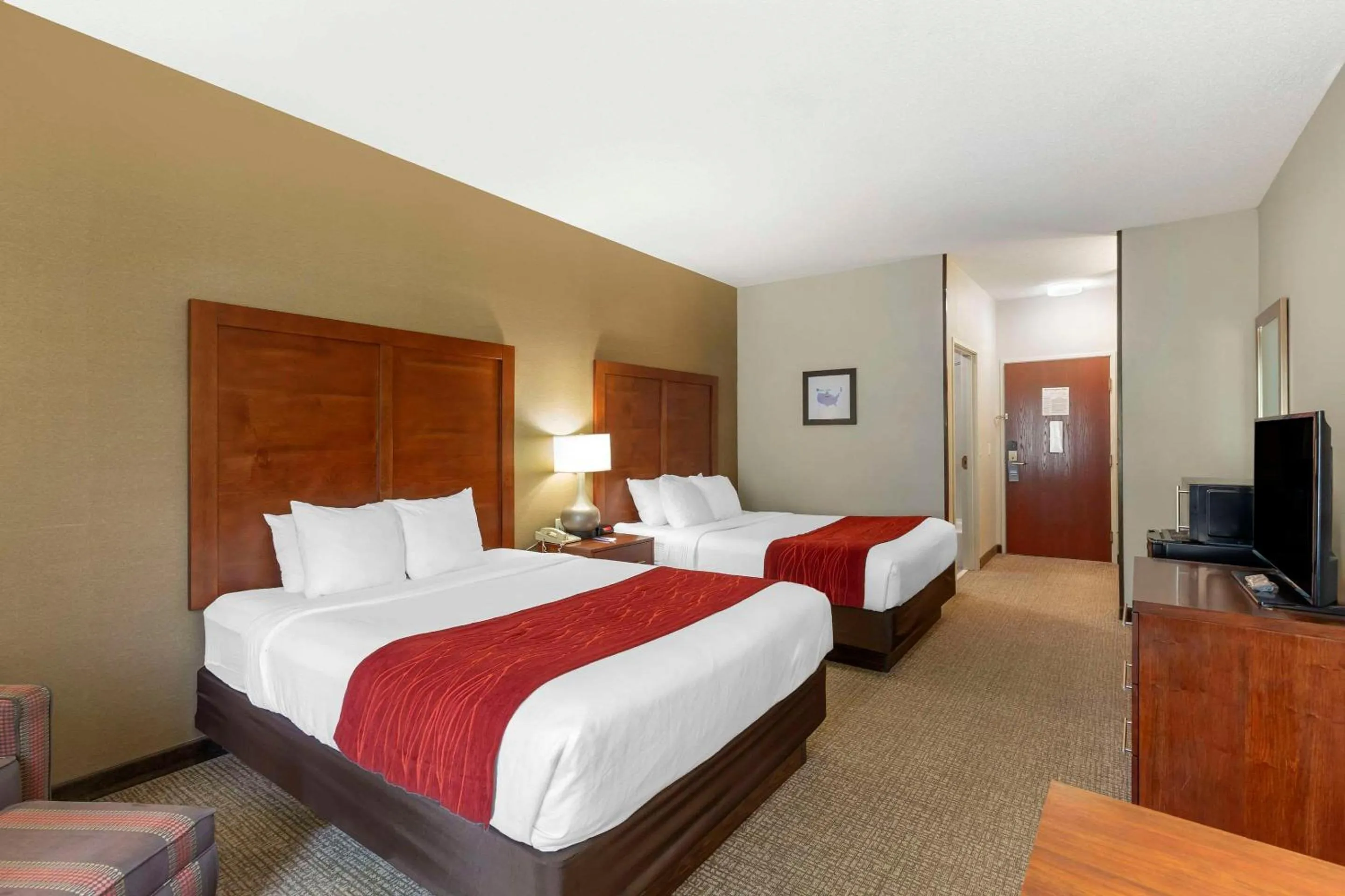 Bedroom, Bed in Comfort Inn & Suites Rapid City South - Mt Rushmore Gateway
