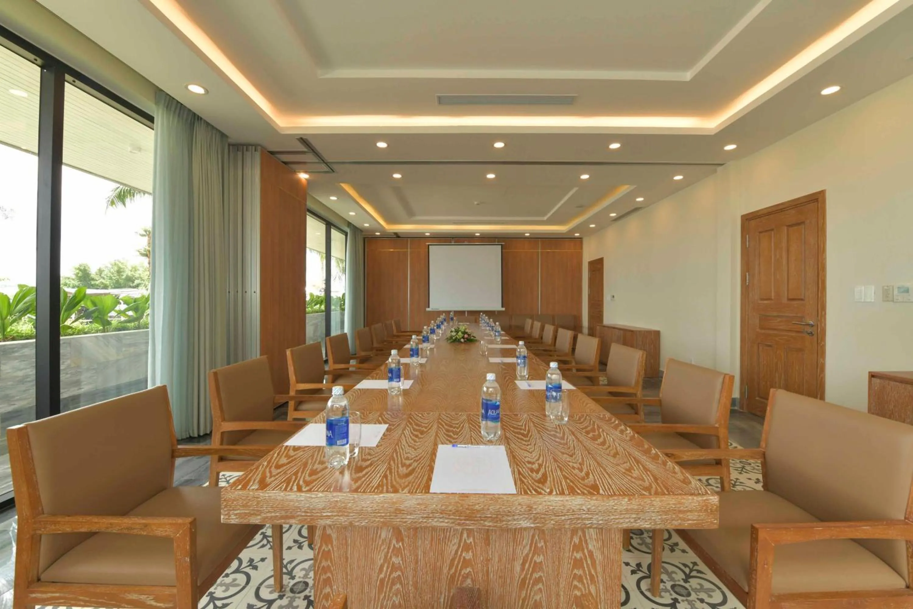 Restaurant/places to eat in CocoLand Thu Xa Ancient Town Resort