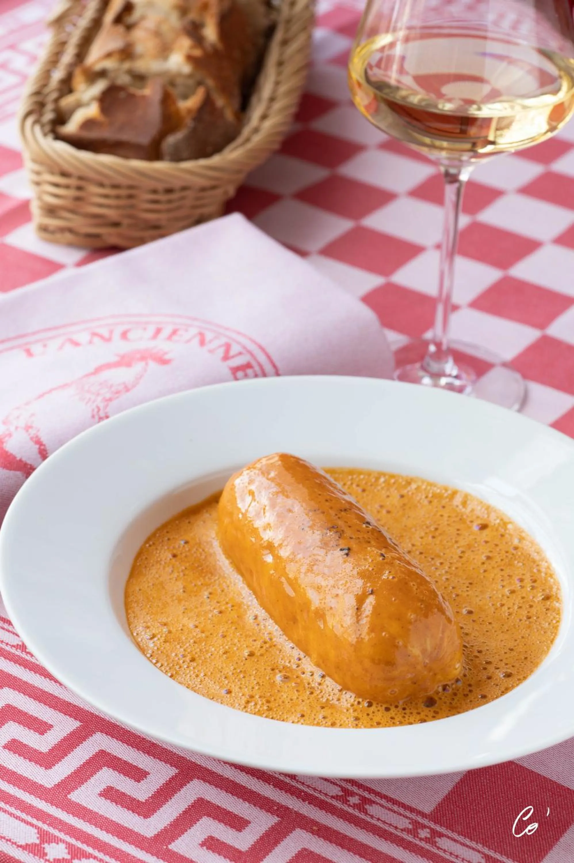 Restaurant/places to eat in Georges Blanc Parc & Spa