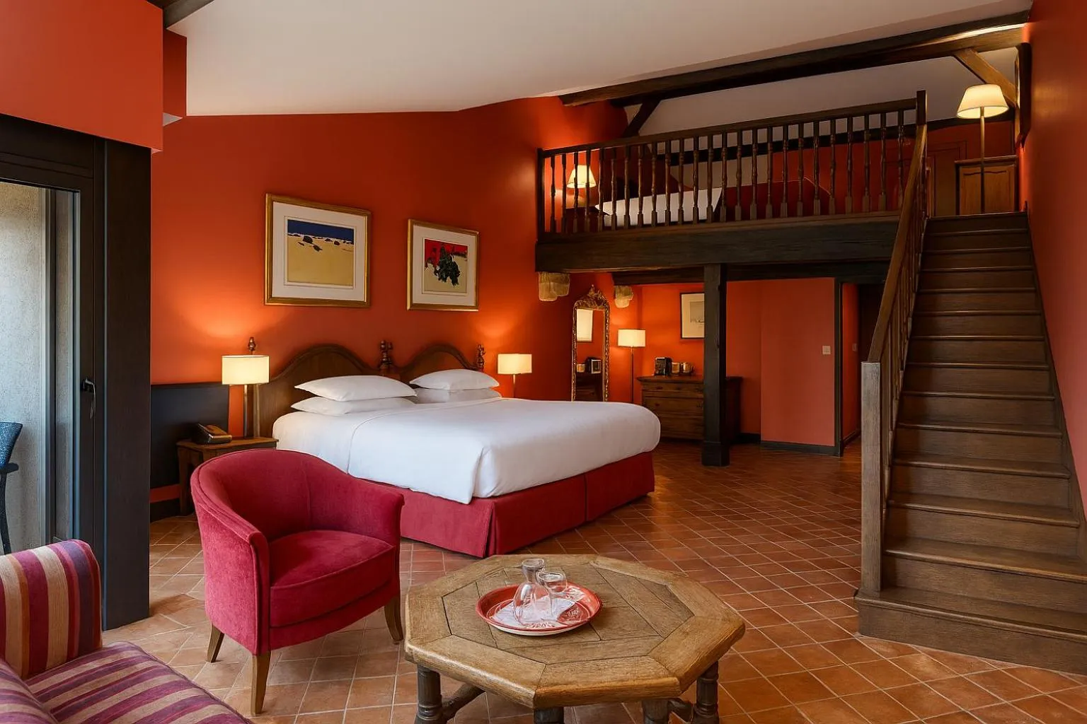 Photo of the whole room, Bed in Georges Blanc Parc & Spa