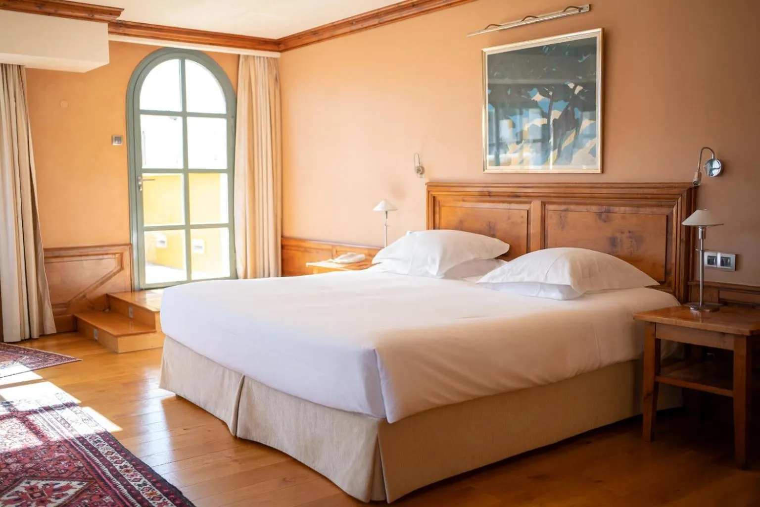 Photo of the whole room, Bed in Georges Blanc Parc & Spa