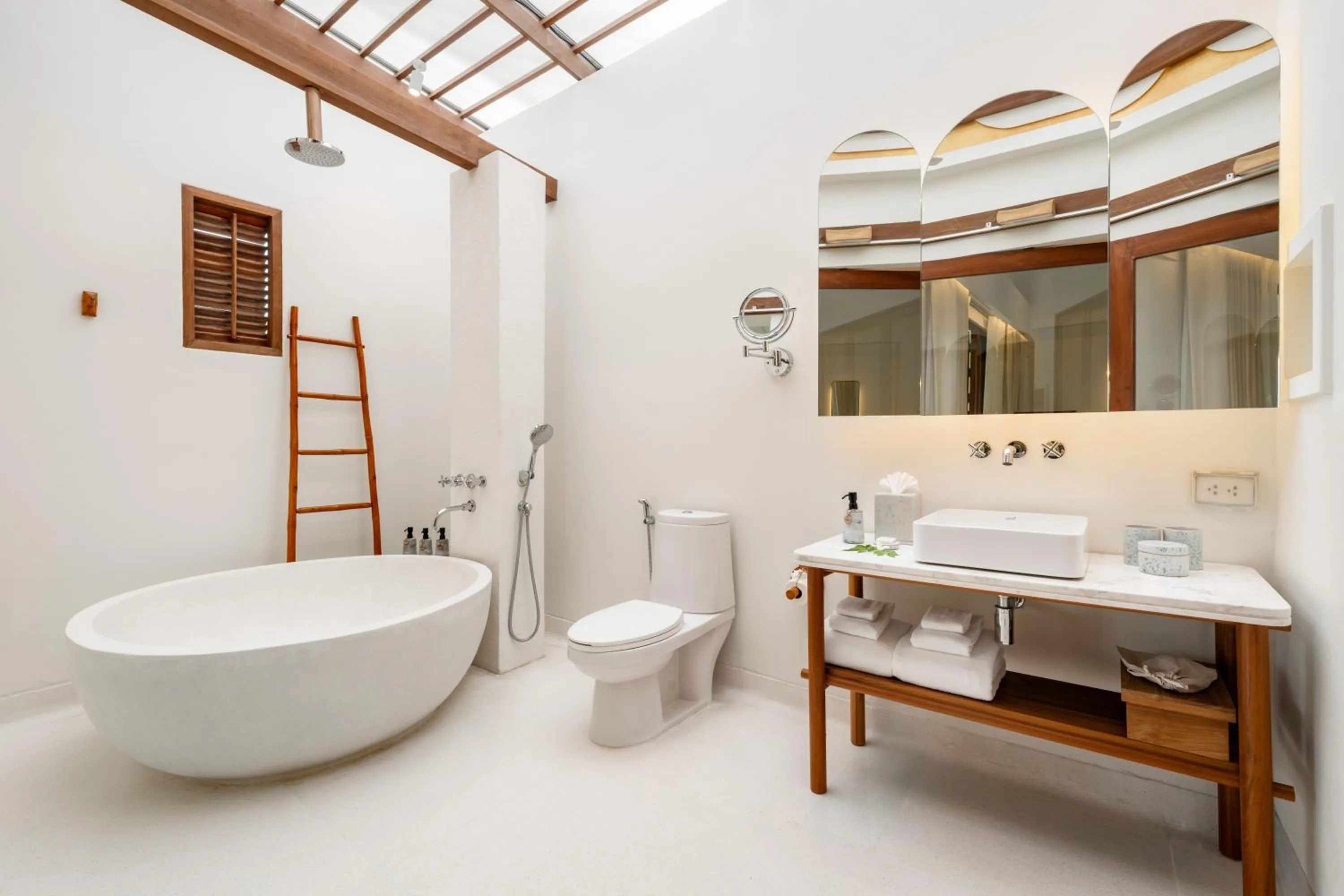 Bathroom in SALA Samui Choengmon Beach Resort