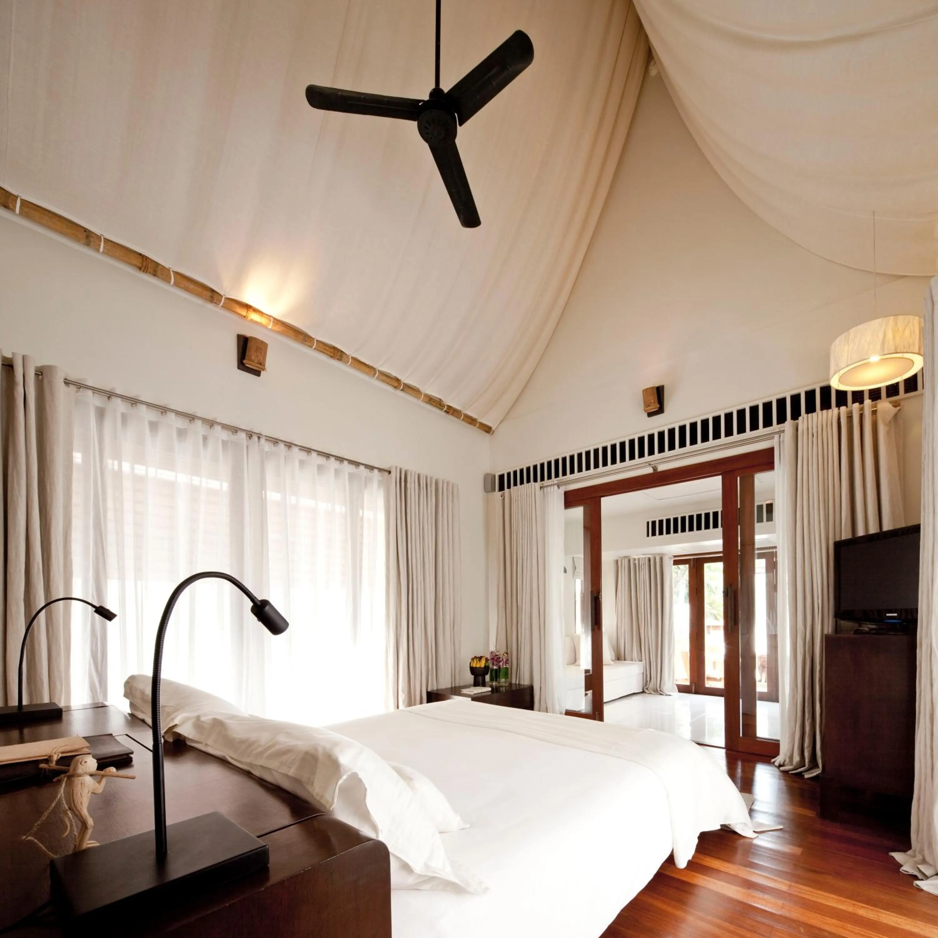 Bed in SALA Samui Choengmon Beach Resort