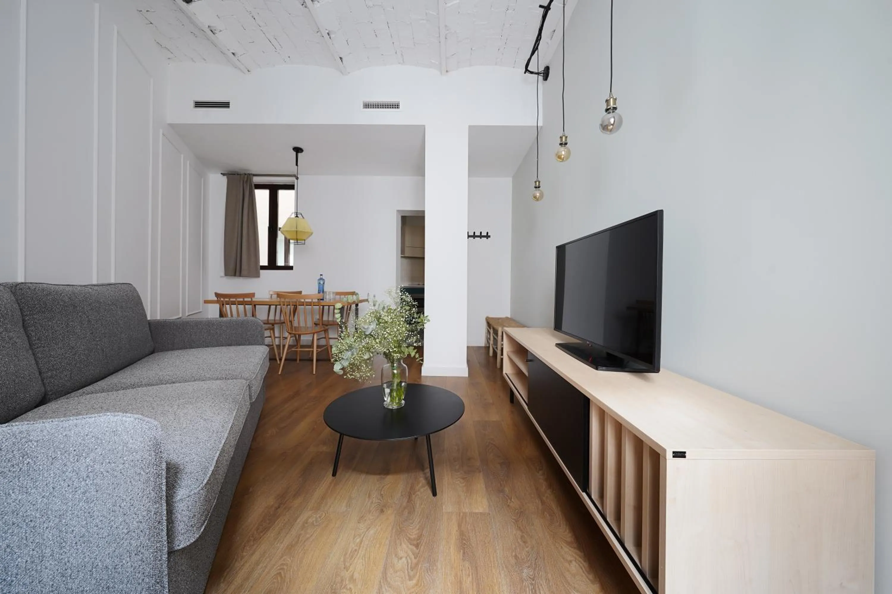 TV and multimedia in Numa Granada Vega