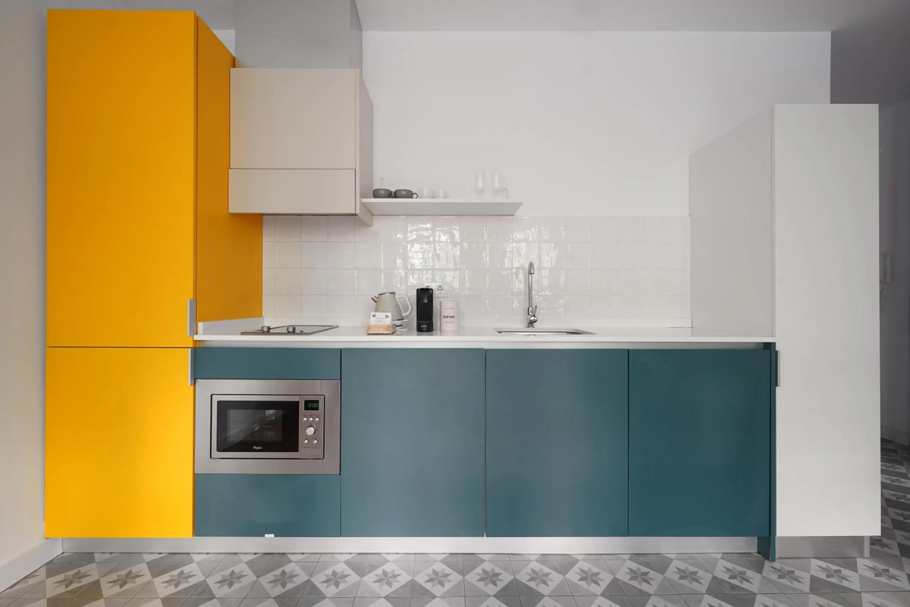 Kitchen or kitchenette in Numa Granada Vega