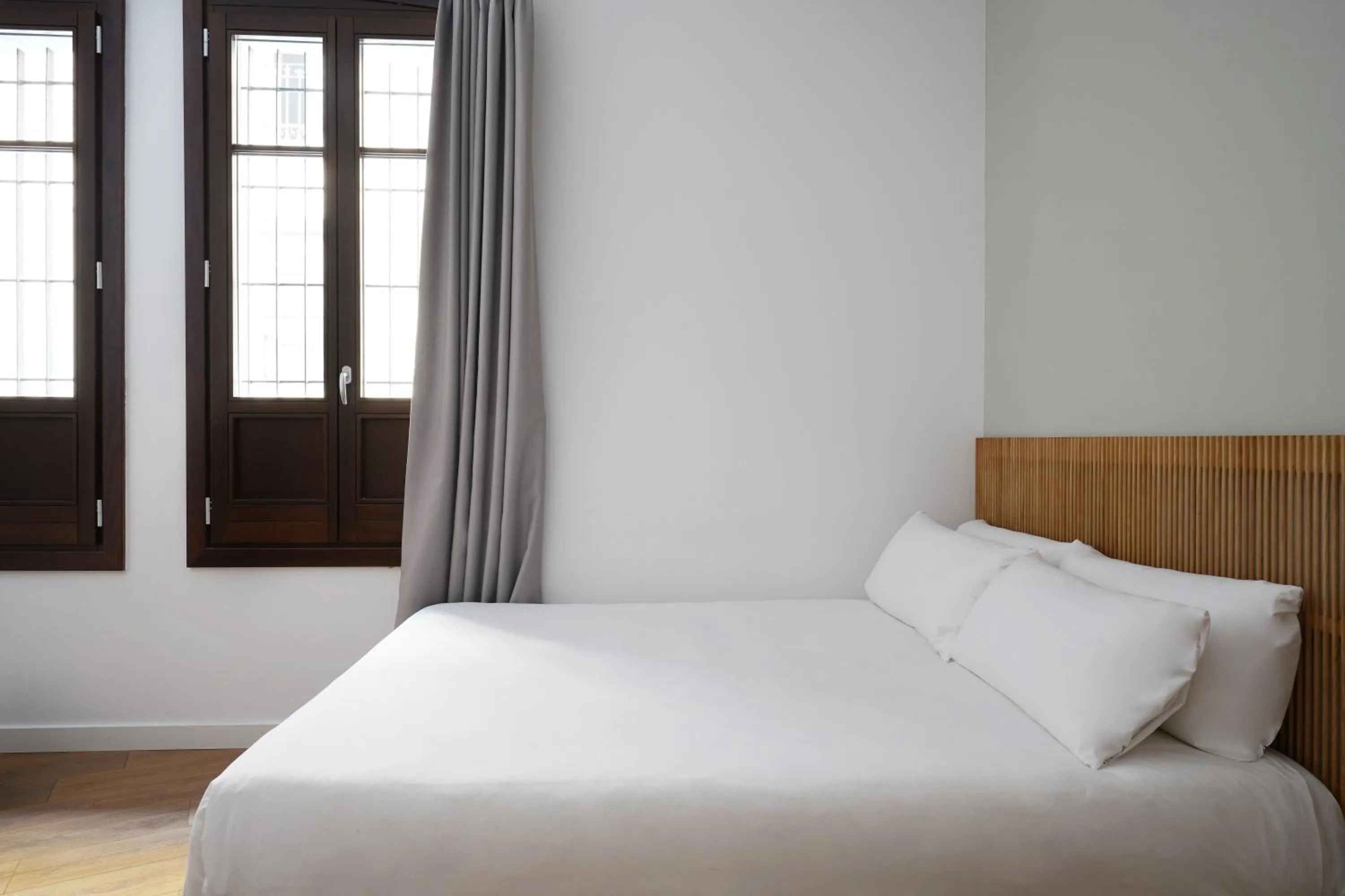 Bed in Numa Granada Vega