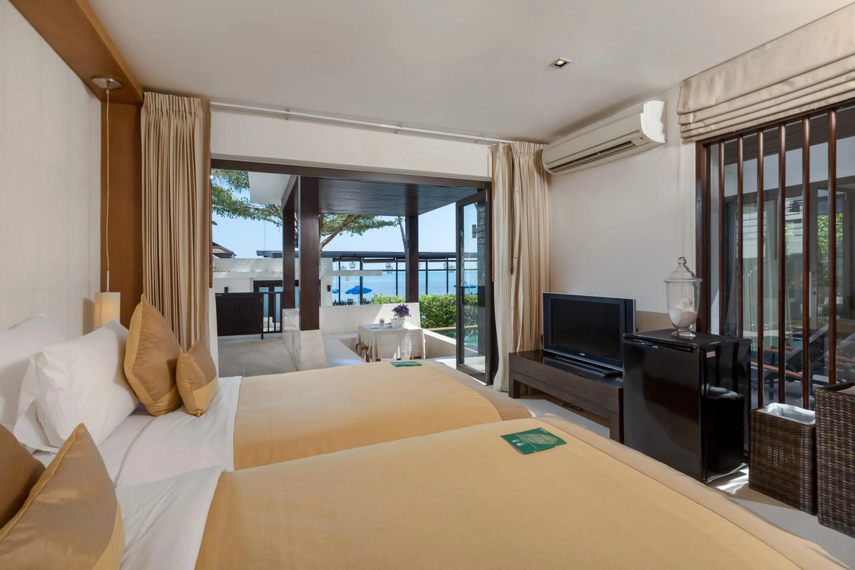 Bed in The Sea Koh Samui Resort and Residences by Tolani