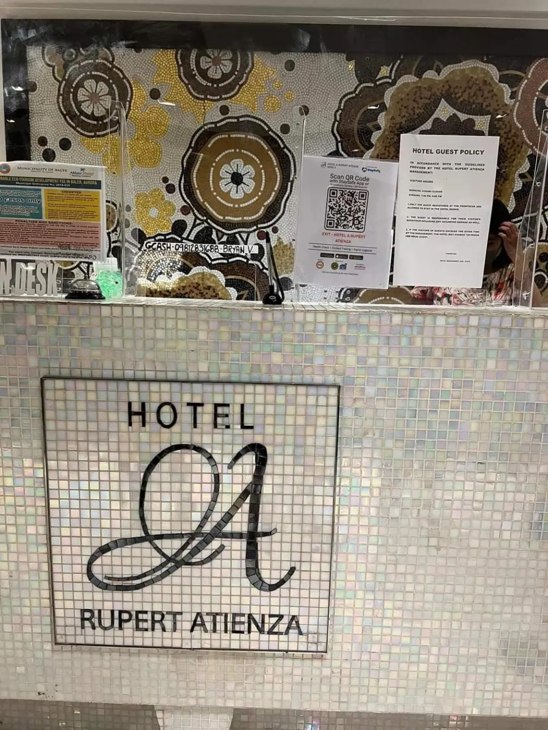 Property logo or sign in Hotel Rupert A Baler