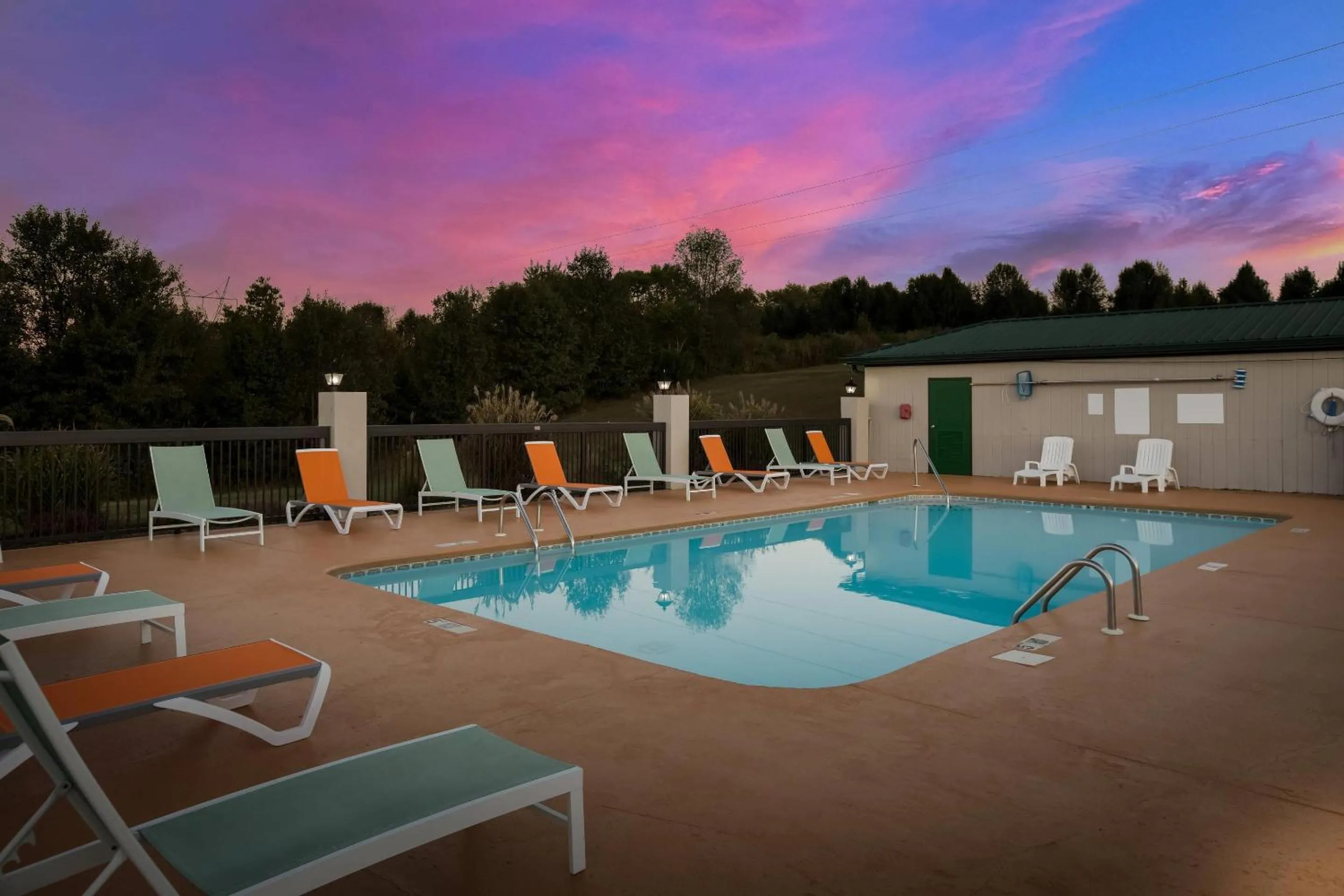 Property building in Quality Inn Dandridge