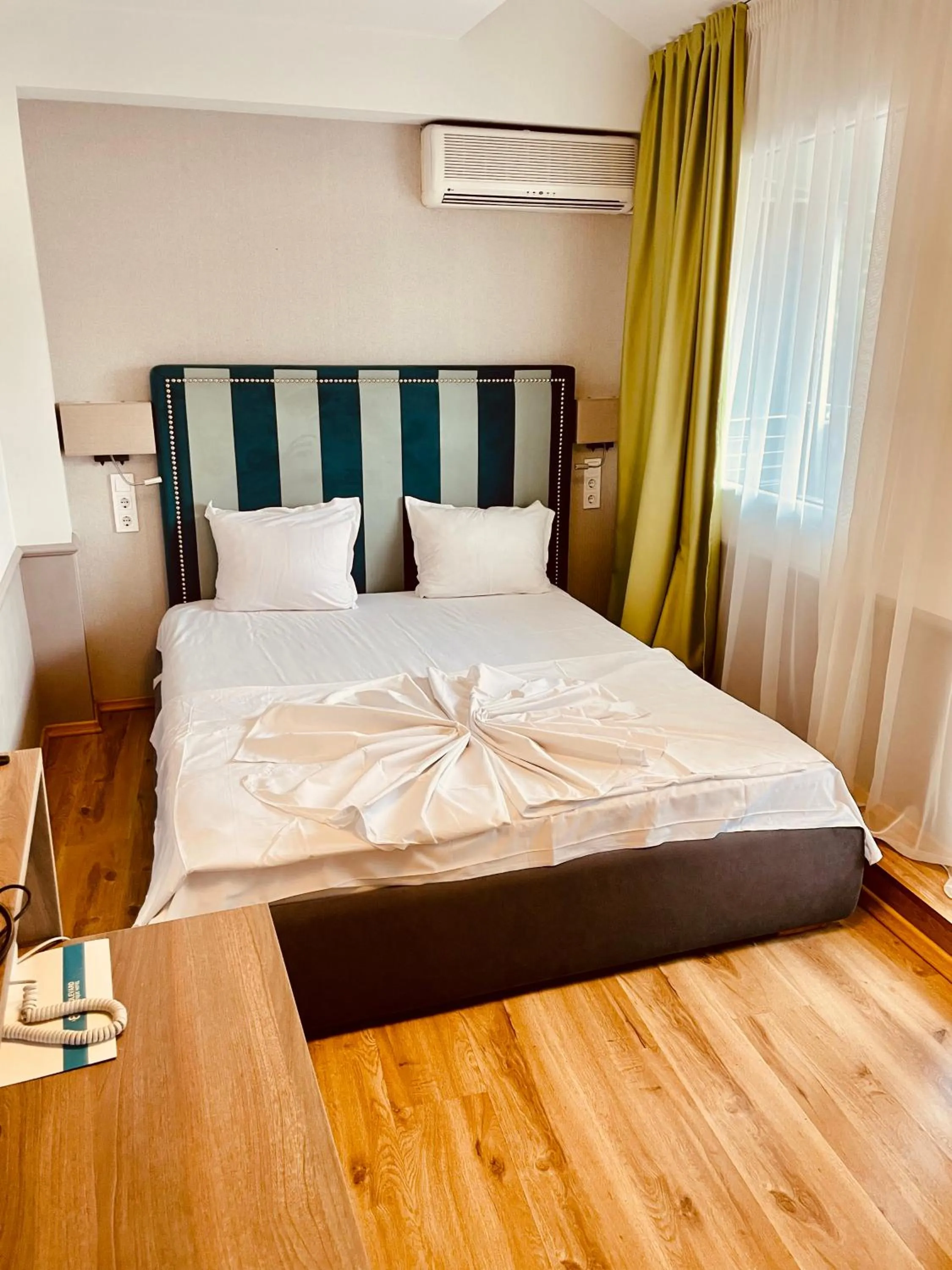 Bed in BSA Boulevard Boutique