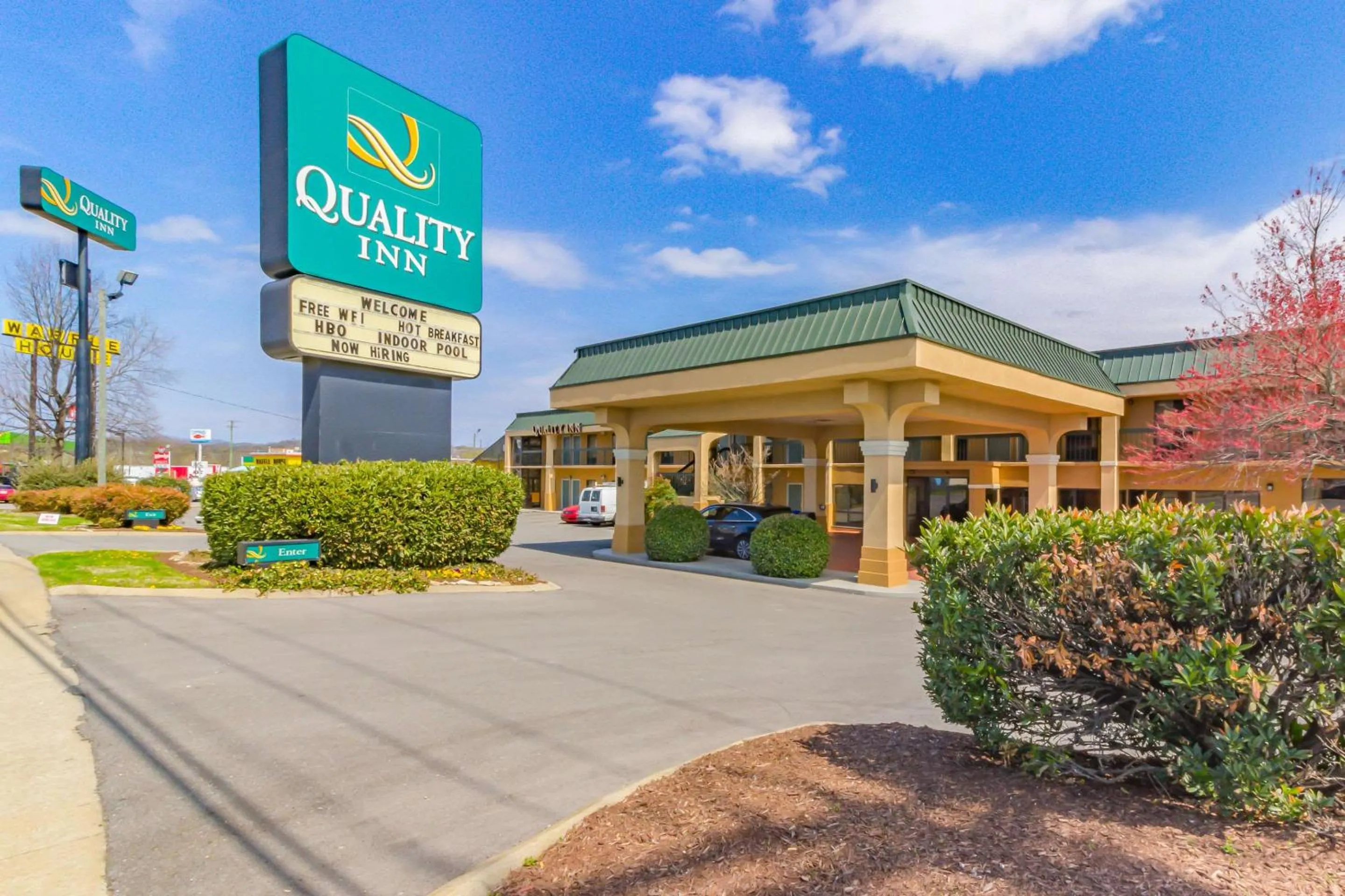 Property building in Quality Inn Goodlettsville