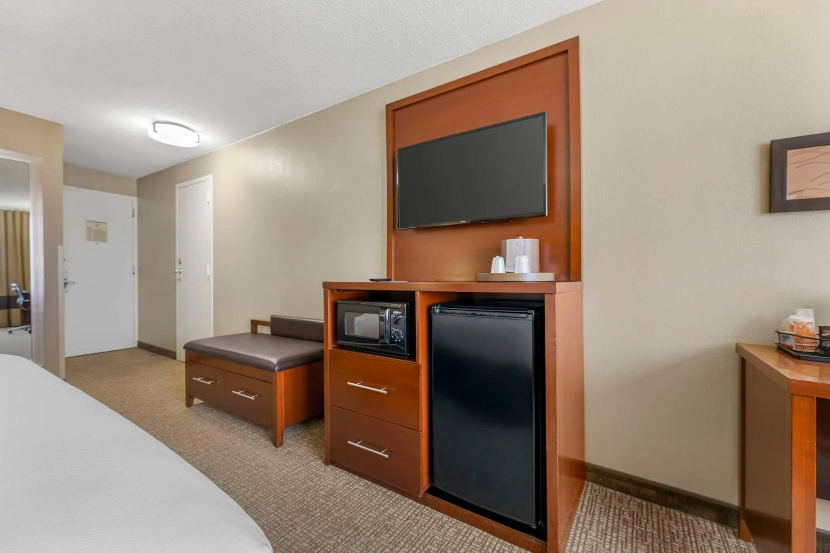 Bedroom, Bed in Comfort Inn Memphis Downtown