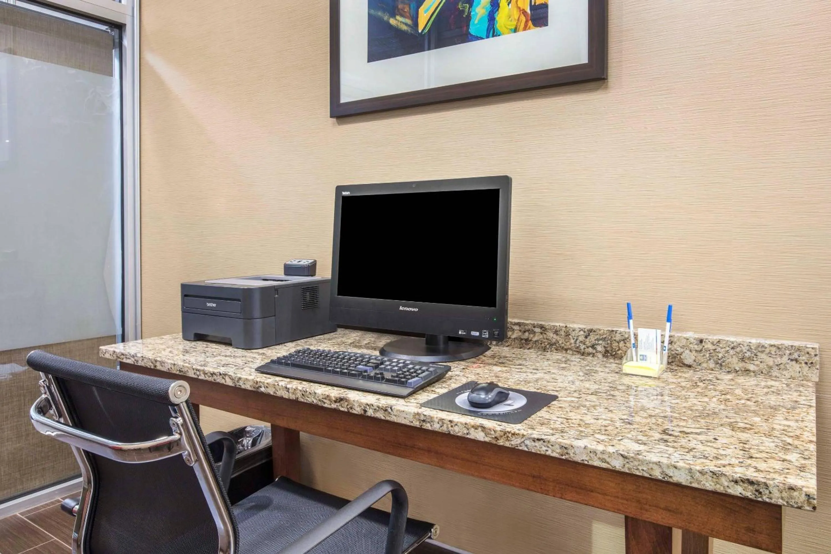 Business facilities in Comfort Inn Memphis Downtown