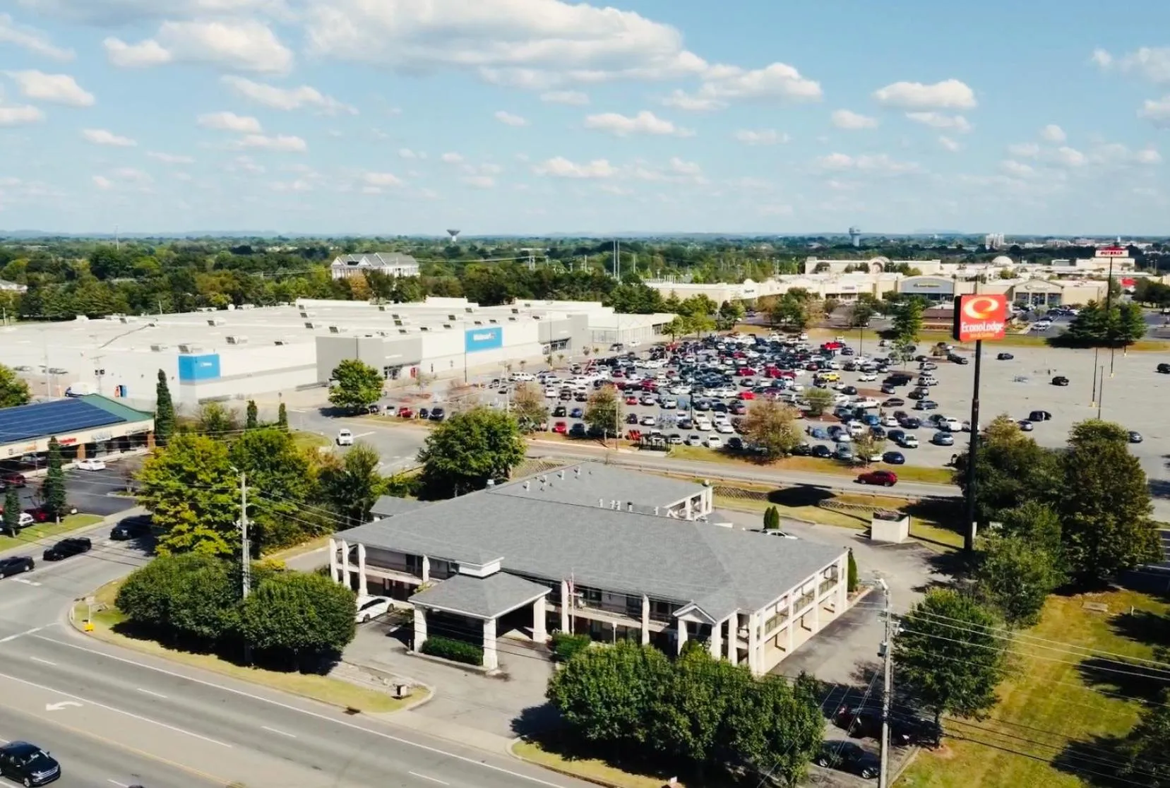 Bird's eye view in Econo Lodge Inn & Suites Murfreesboro Shopping District