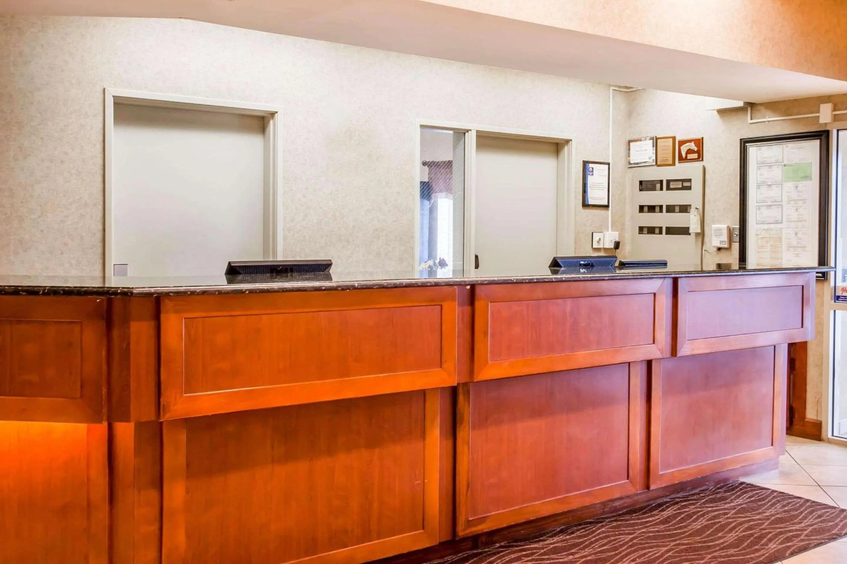 Lobby or reception in Quality Inn & Suites Germantown North