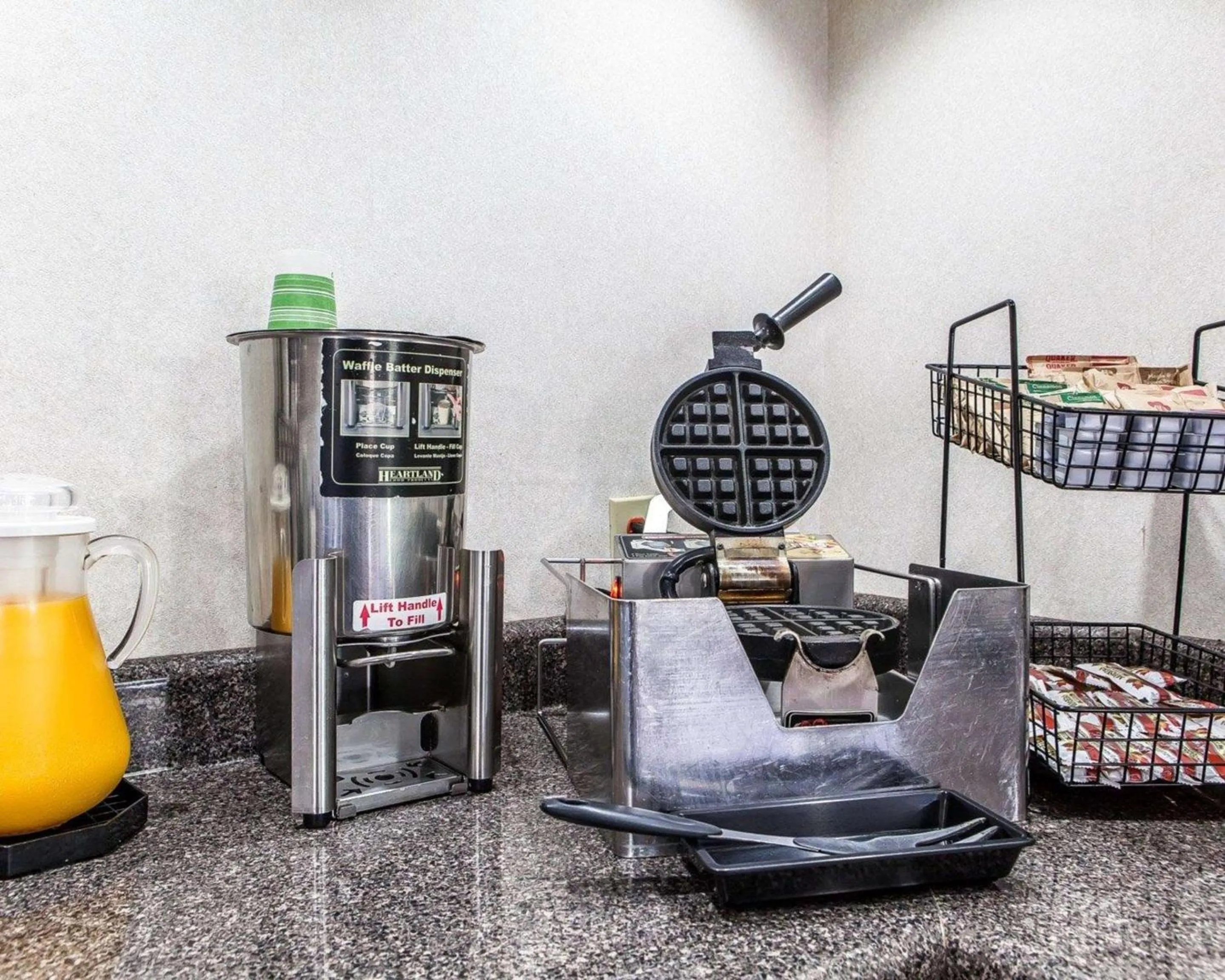 Restaurant/places to eat in Rodeway Inn Sweetwater South