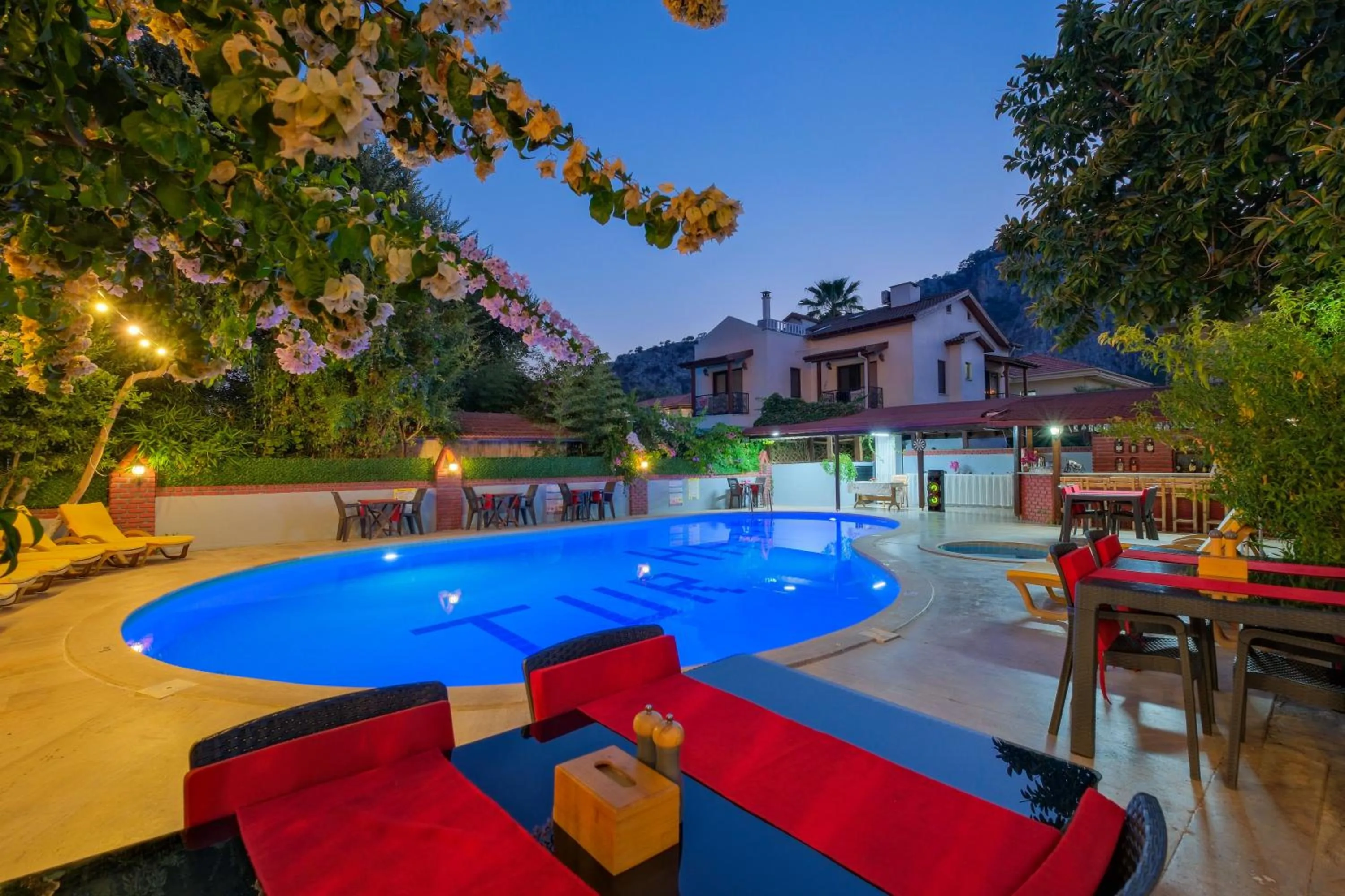 Night in YENI DOGA HOTEL