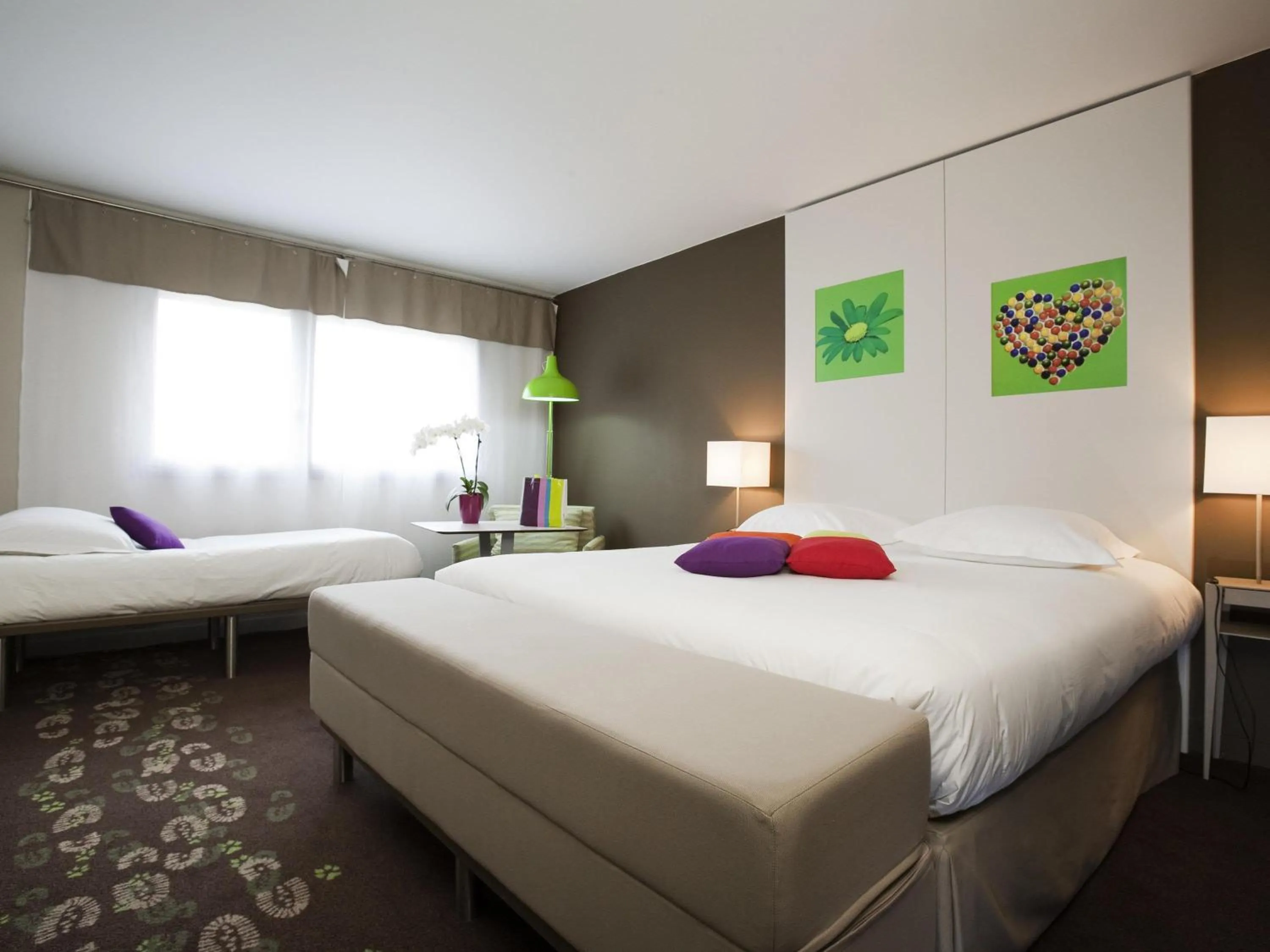 Bedroom, Bed in Ibis Styles Annemasse Genève