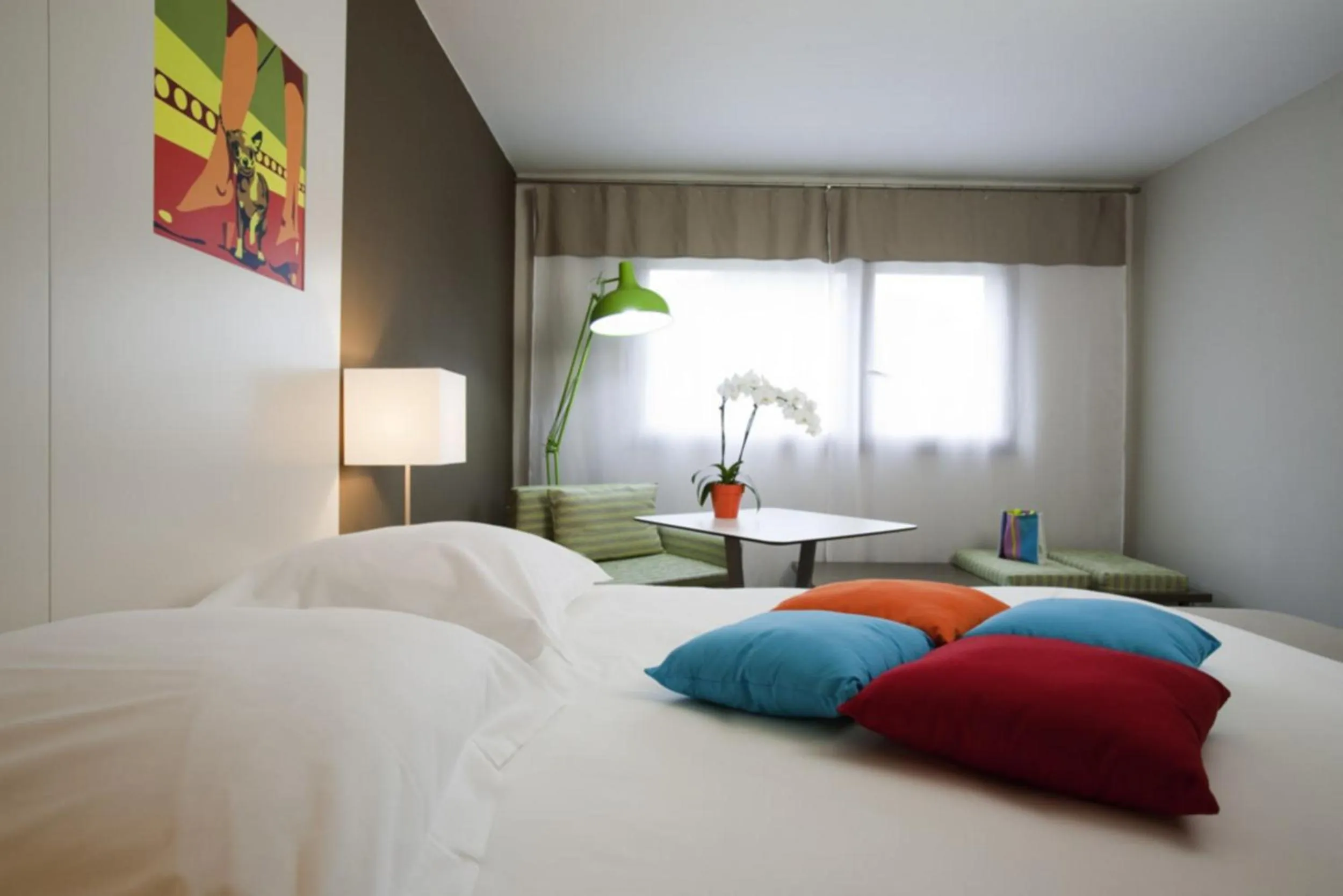 Bedroom, Bed in Ibis Styles Annemasse Genève