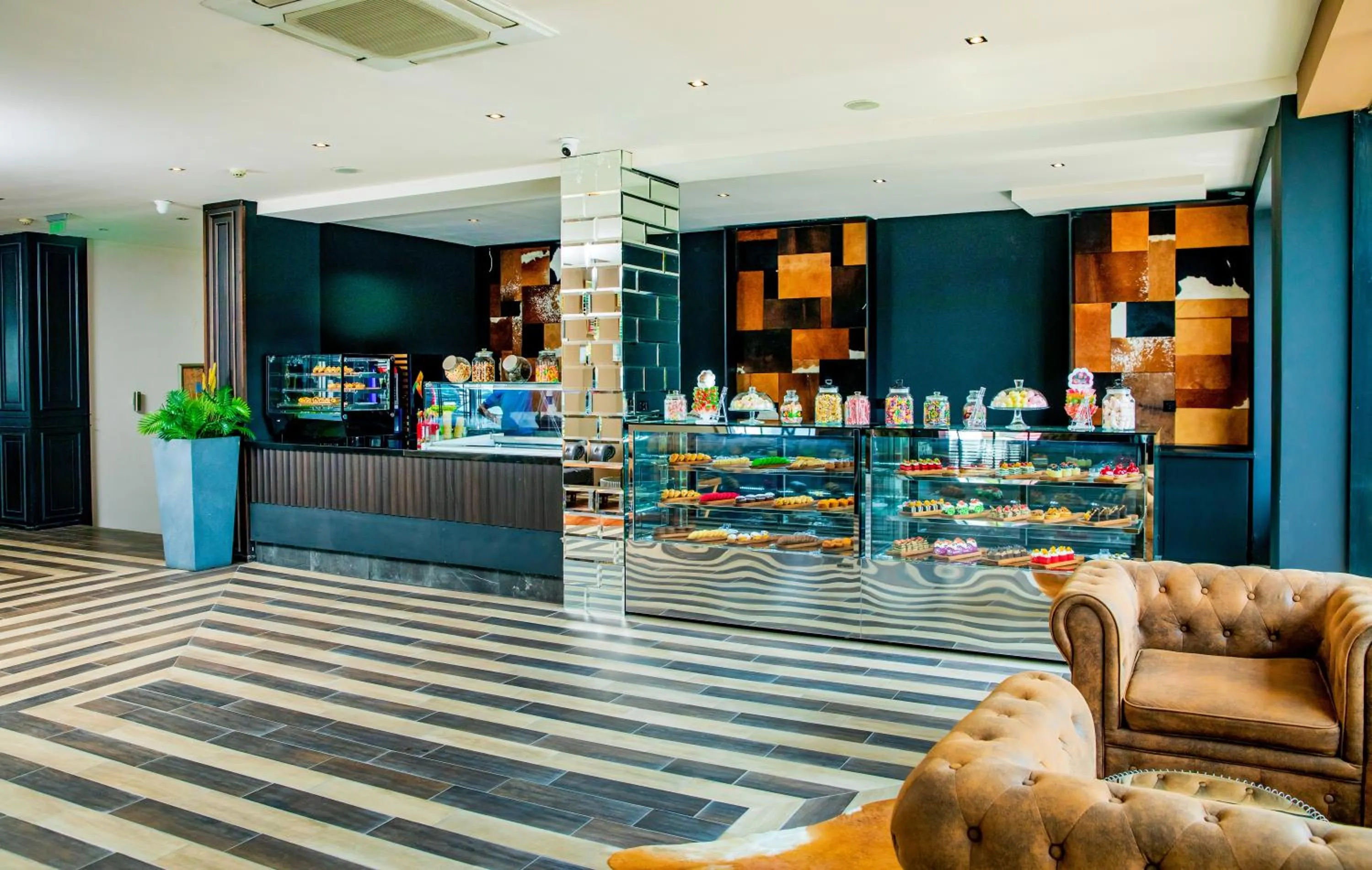 Lobby or reception in Grand Hotel Bansko - Fitness & SPA