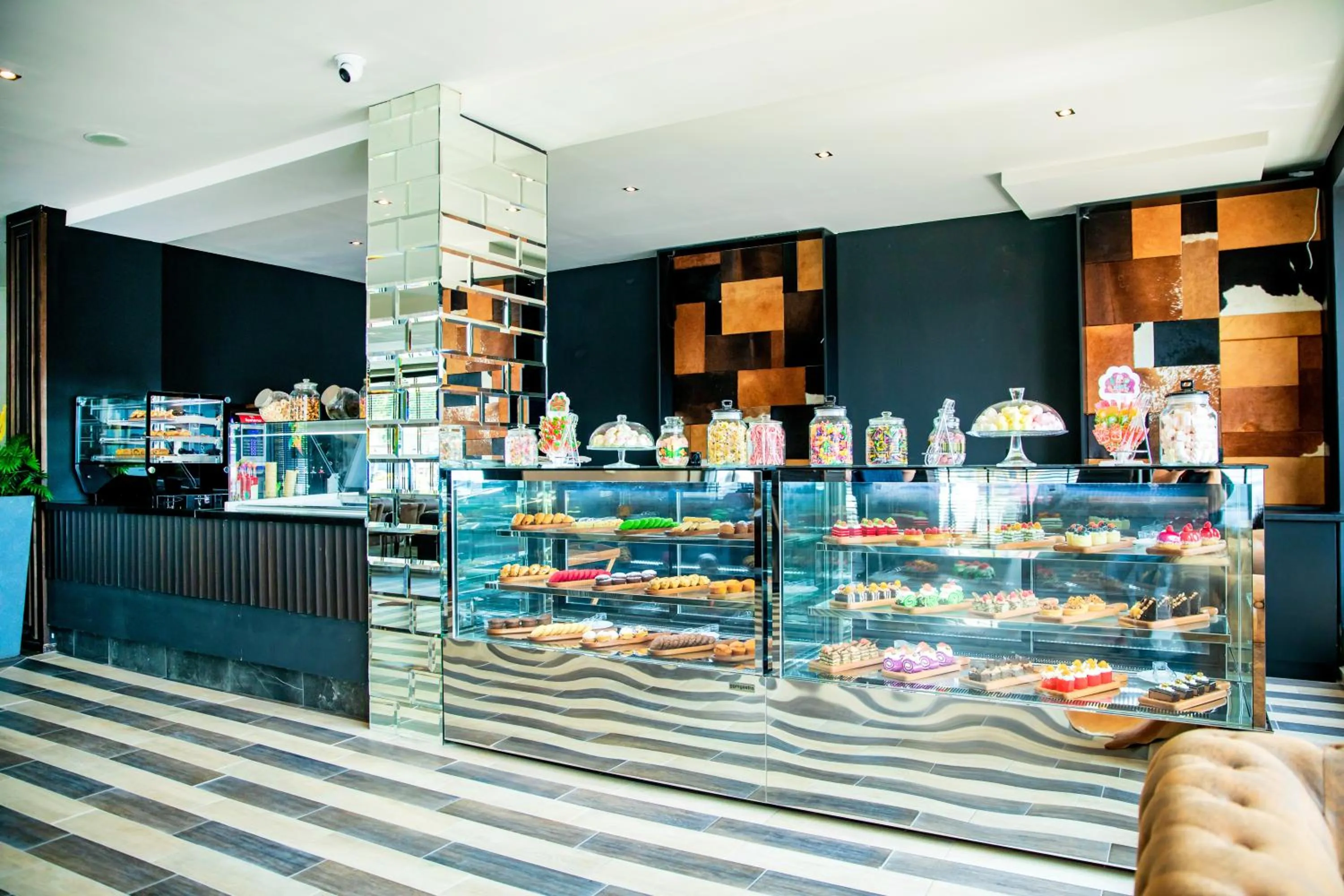 Lobby or reception in Grand Hotel Bansko - Fitness & SPA