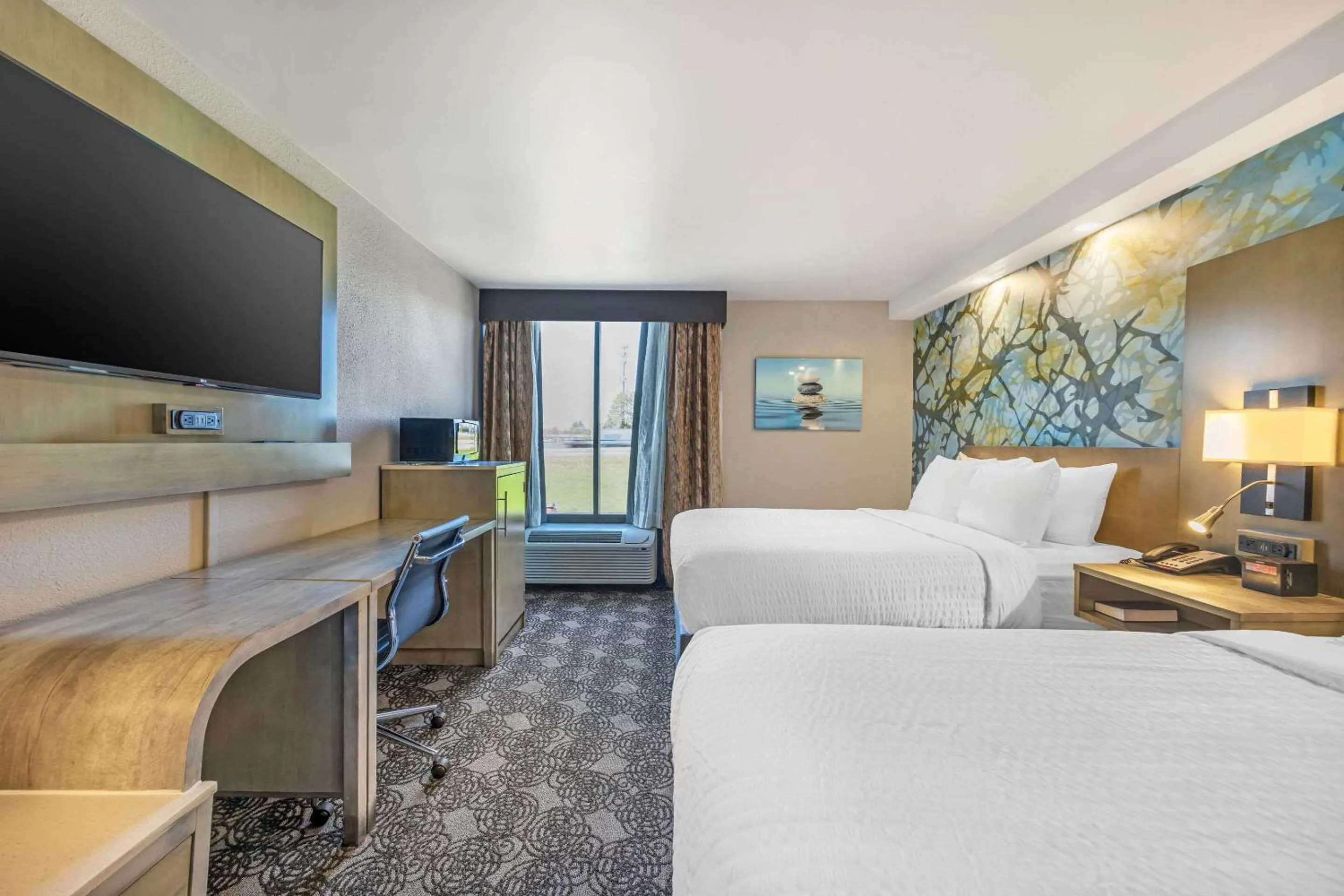 Bedroom, Bed in Clarion Inn Murfreesboro Old Fort Pkwy