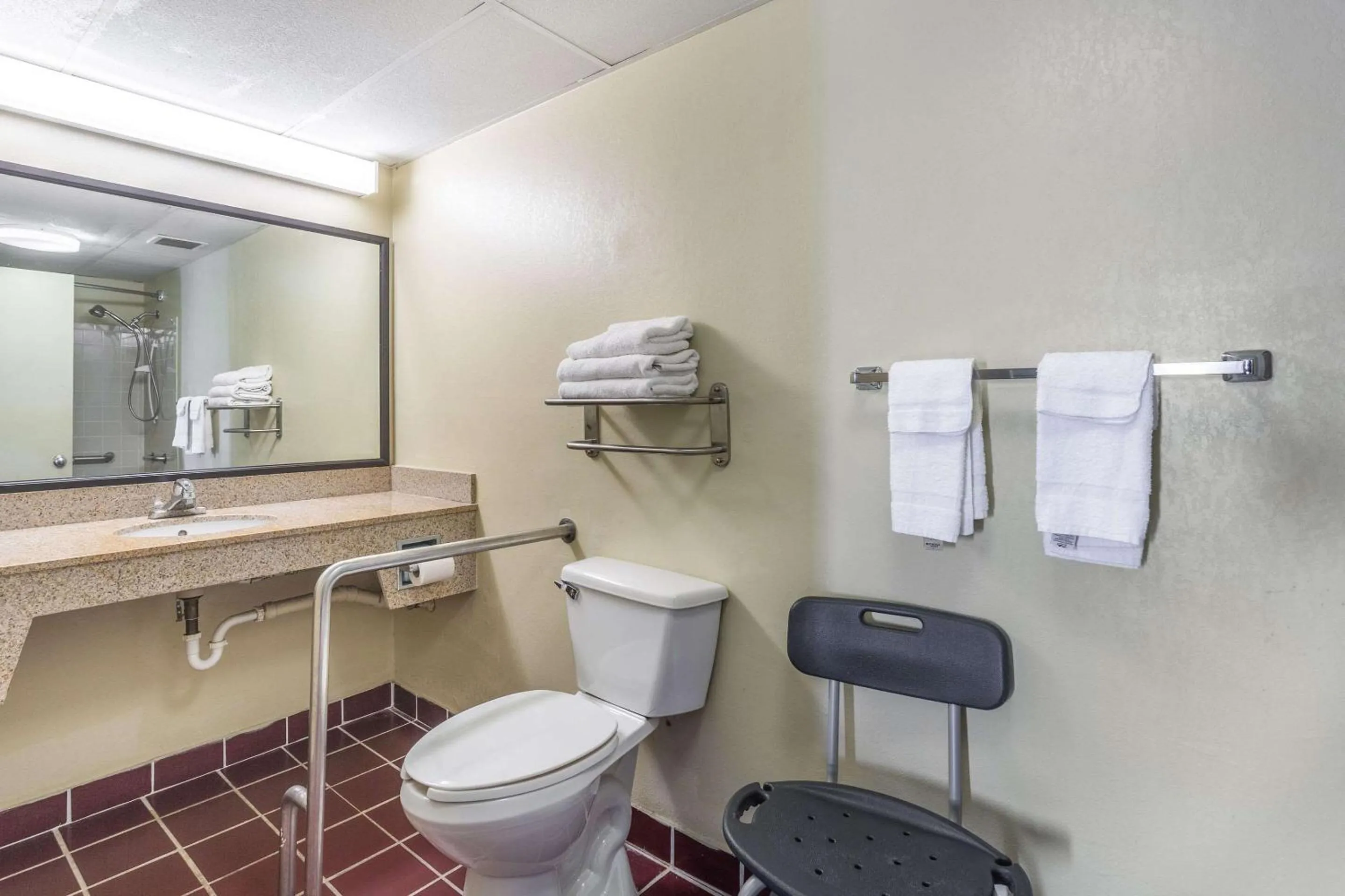 Bathroom in Econo Lodge & Suites Clarksville near Governors Square Mall
