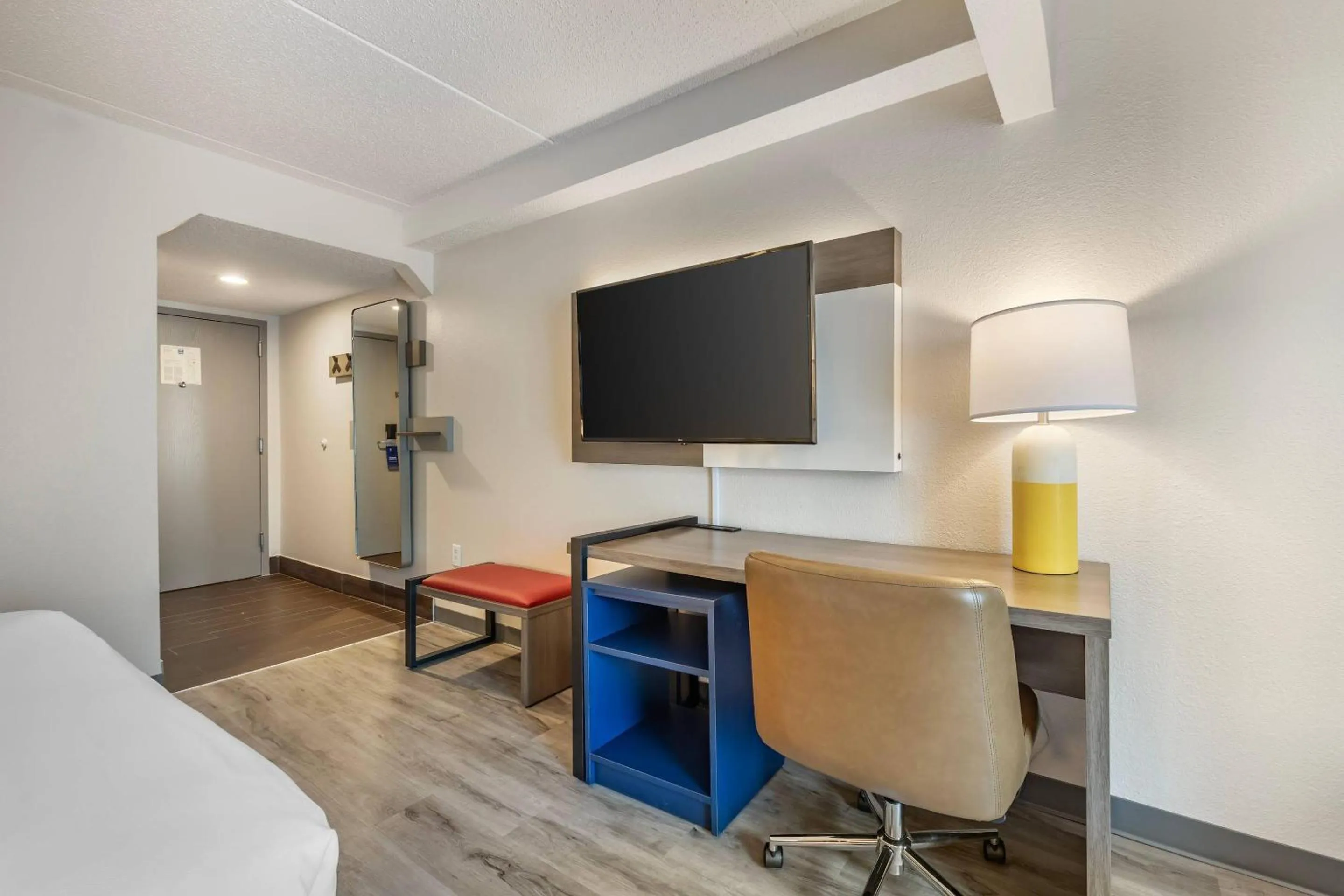 Bedroom, Bed in Comfort Inn & Suites Cookeville