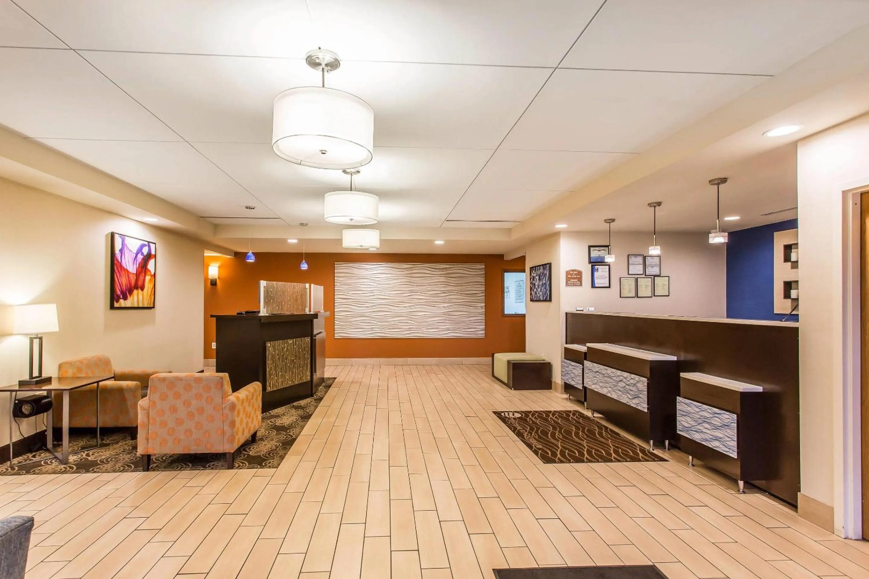 Lobby or reception in Comfort Inn & Suites Cookeville
