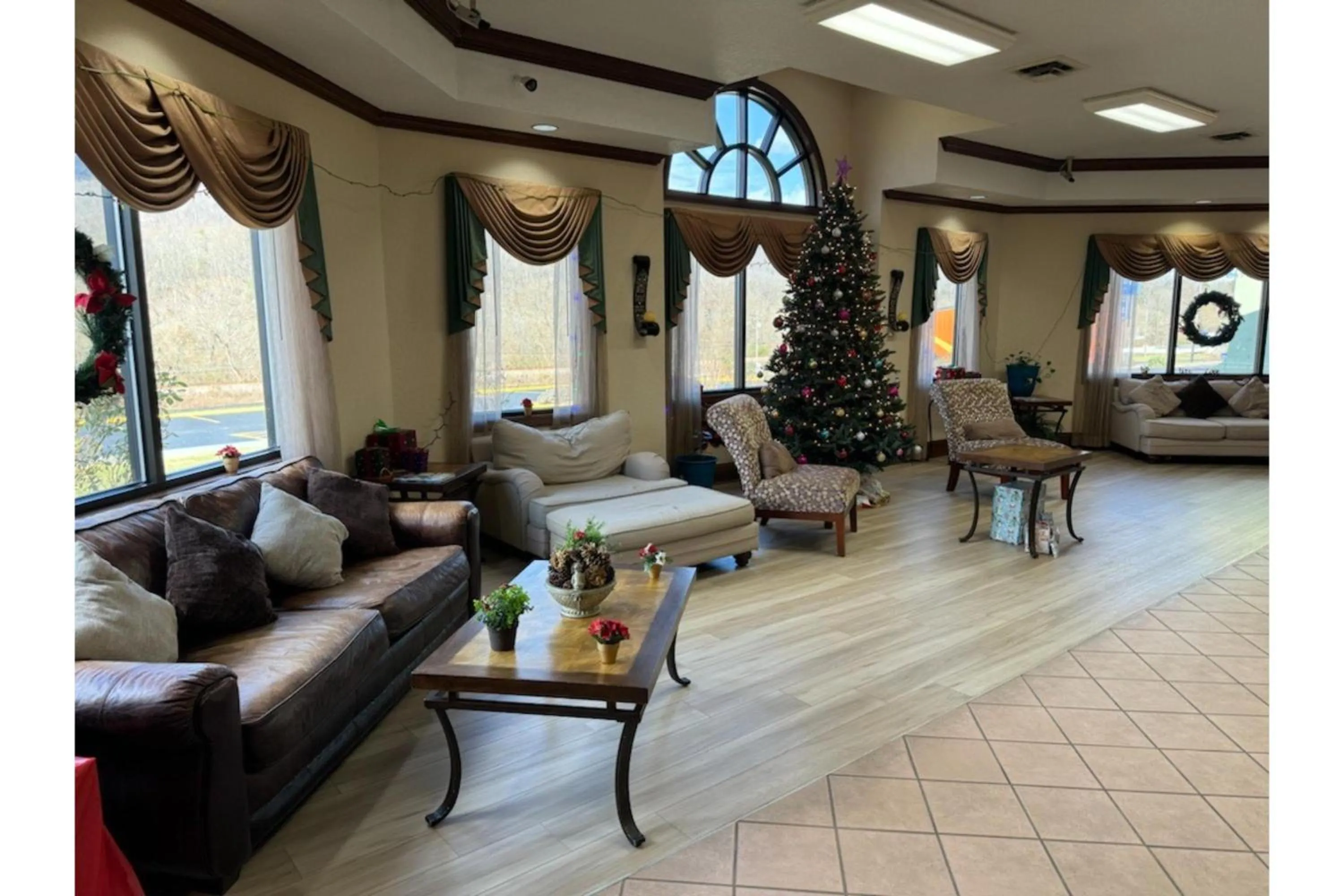 Lobby or reception in Baymont by Wyndham Harriman