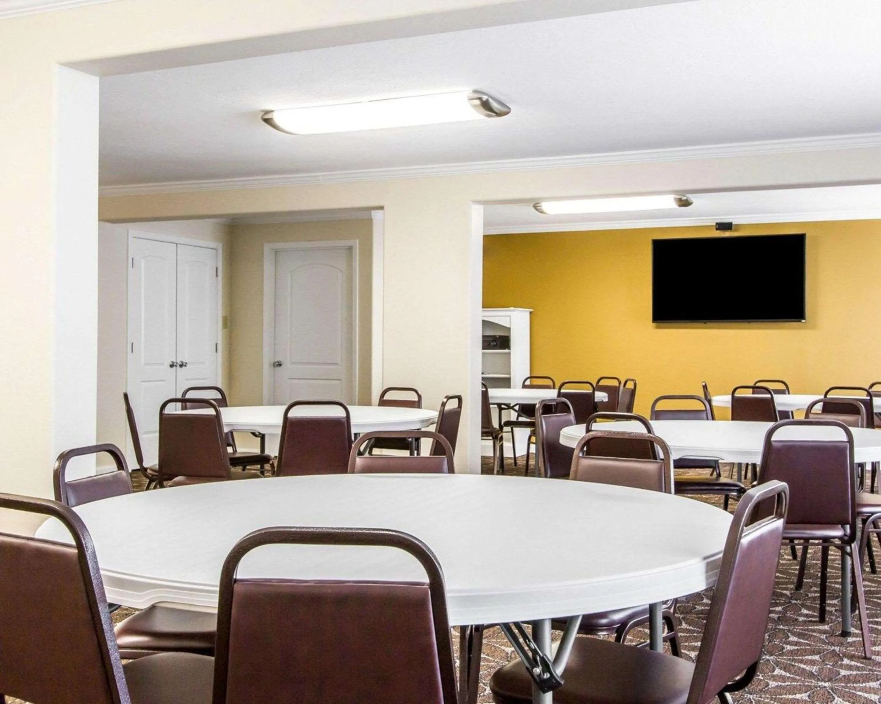 On site in Mill Tree Inn Millington