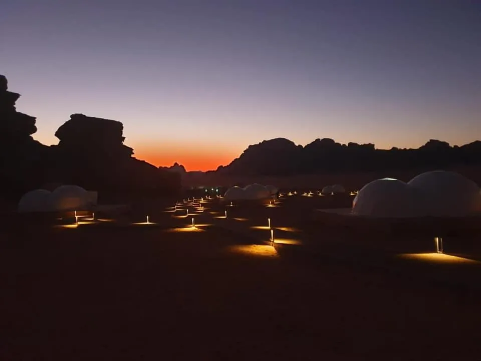 Wadi Rum UFO Luxotel