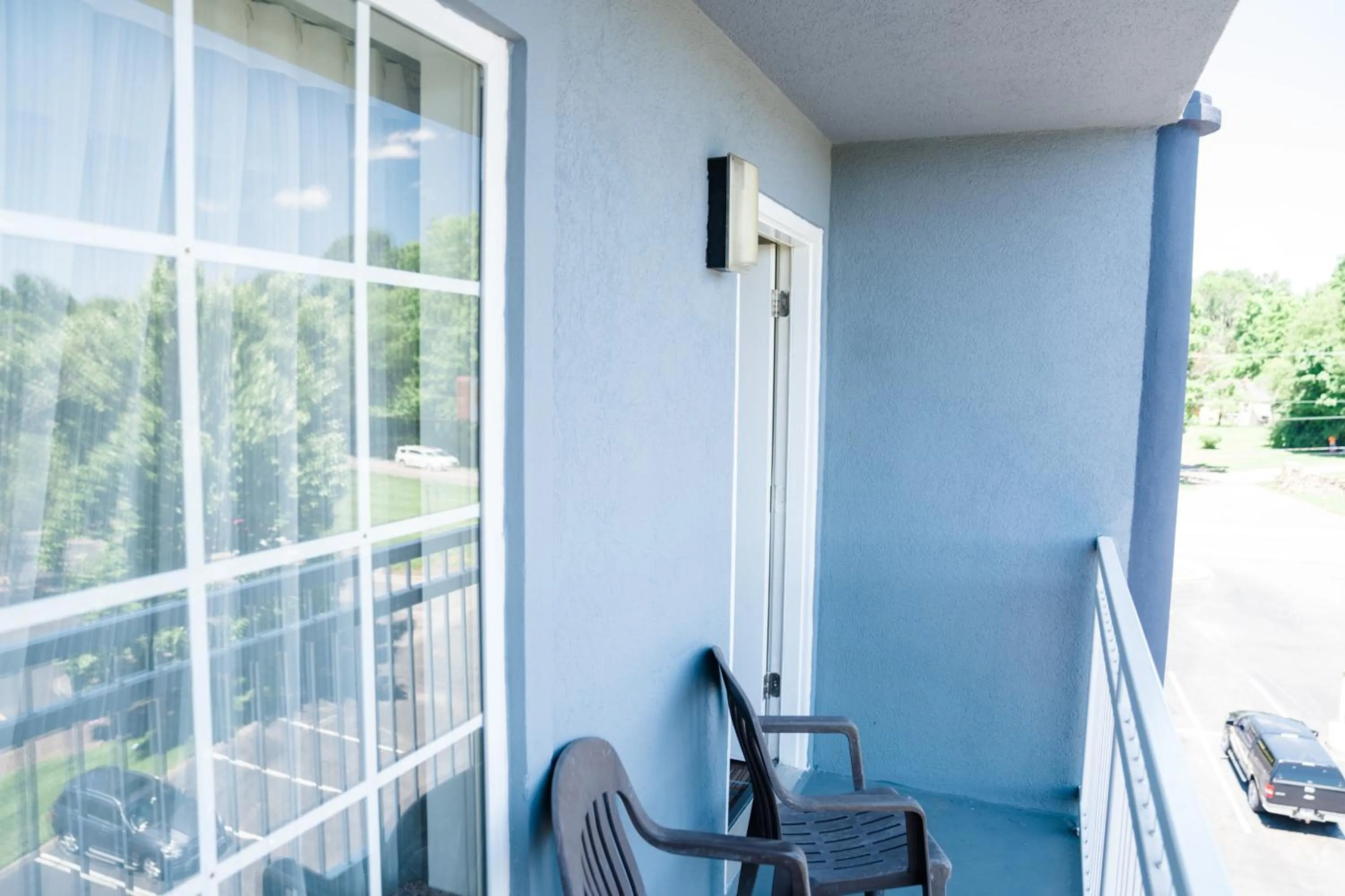 Balcony/Terrace in MainStay Suites Knoxville North I-75