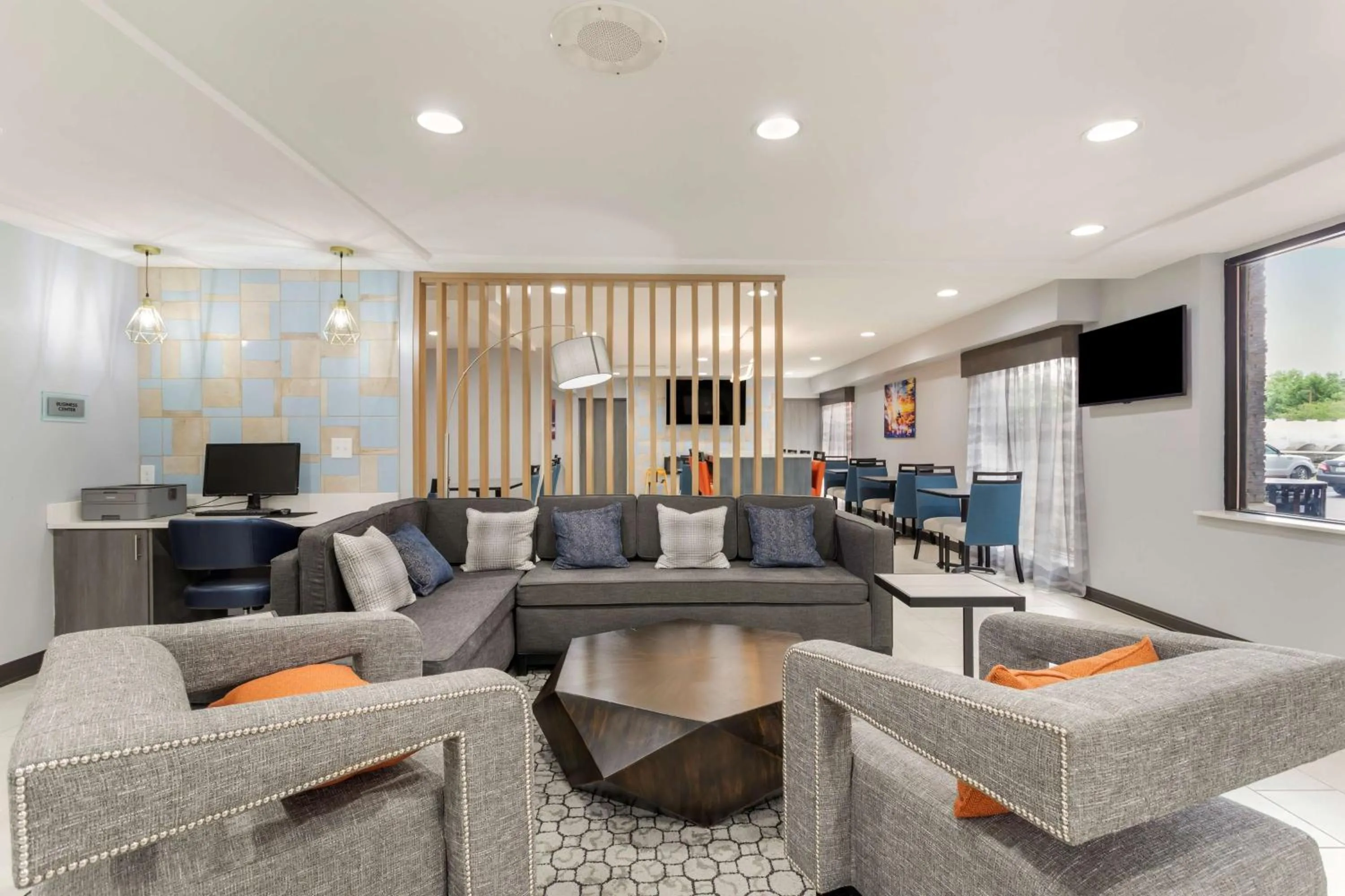 Lobby or reception in Best Western Plus Magnolia Inn & Suites