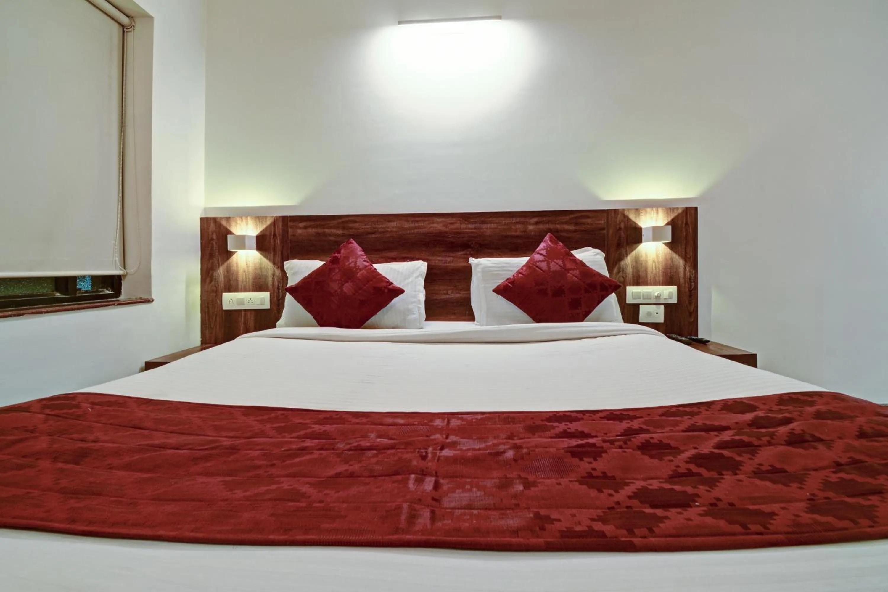 Bed in SRTC Hotel Aspire