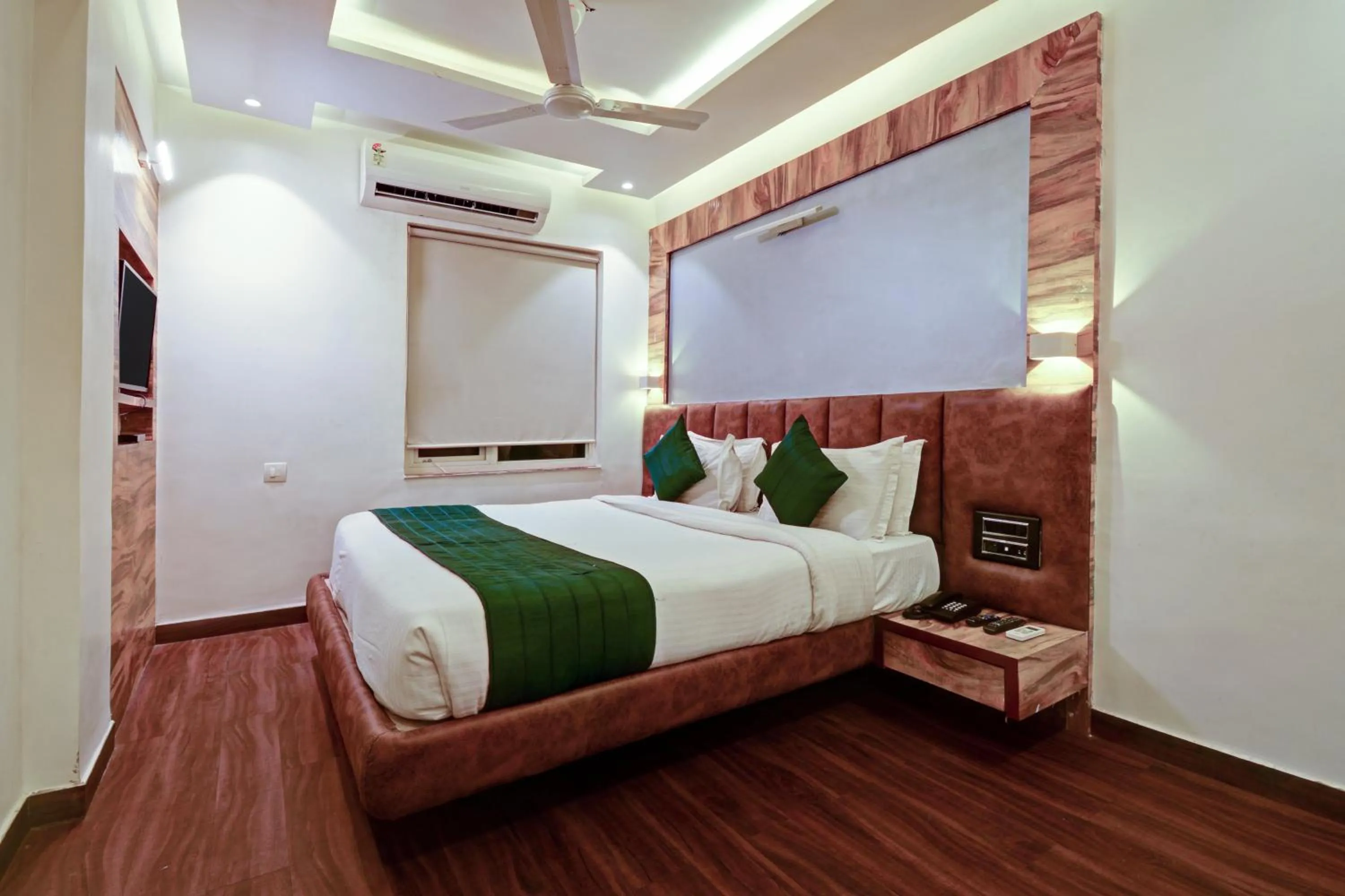 Photo of the whole room, Bed in SRTC Hotel Aspire
