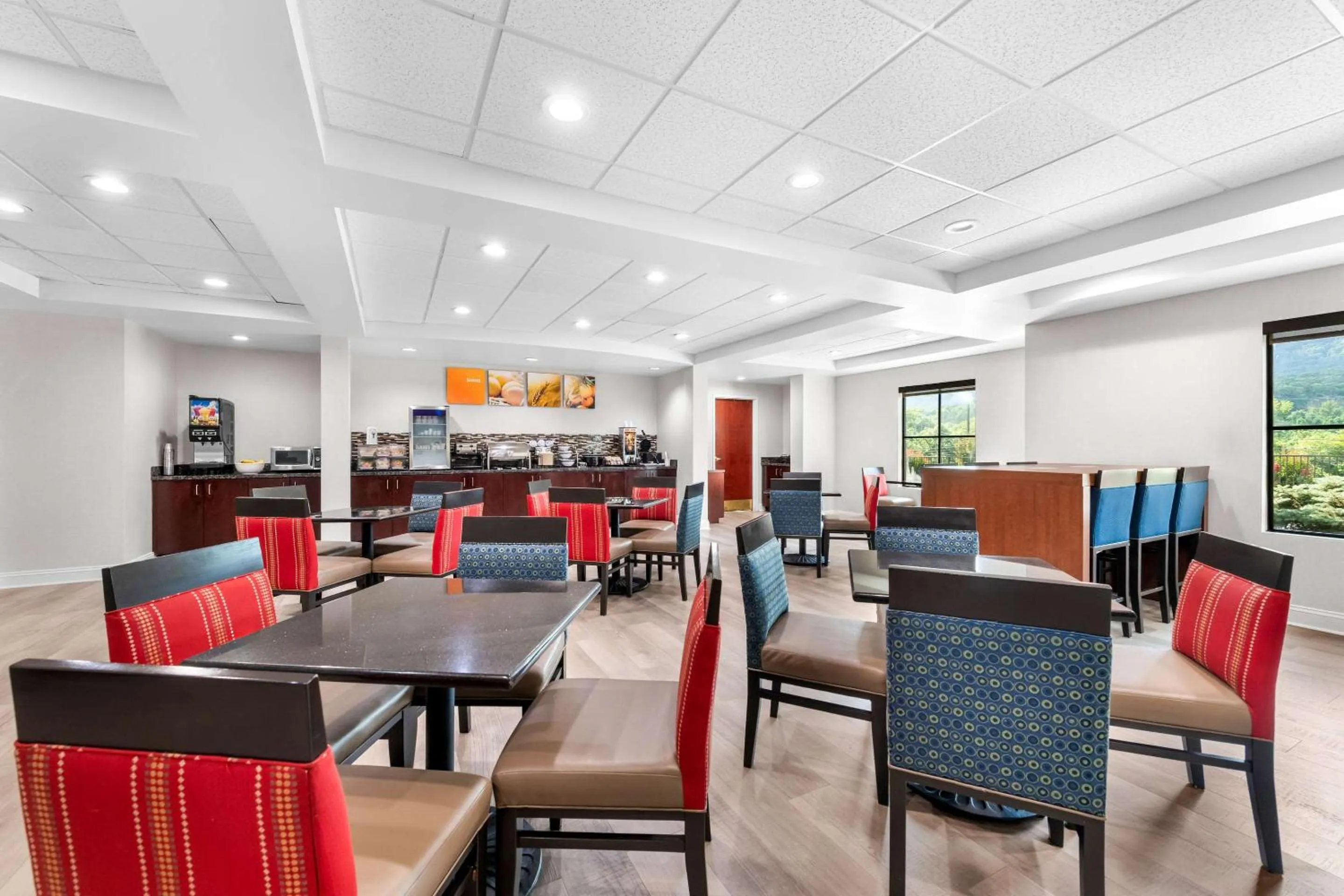 Breakfast in Comfort Inn Harriman