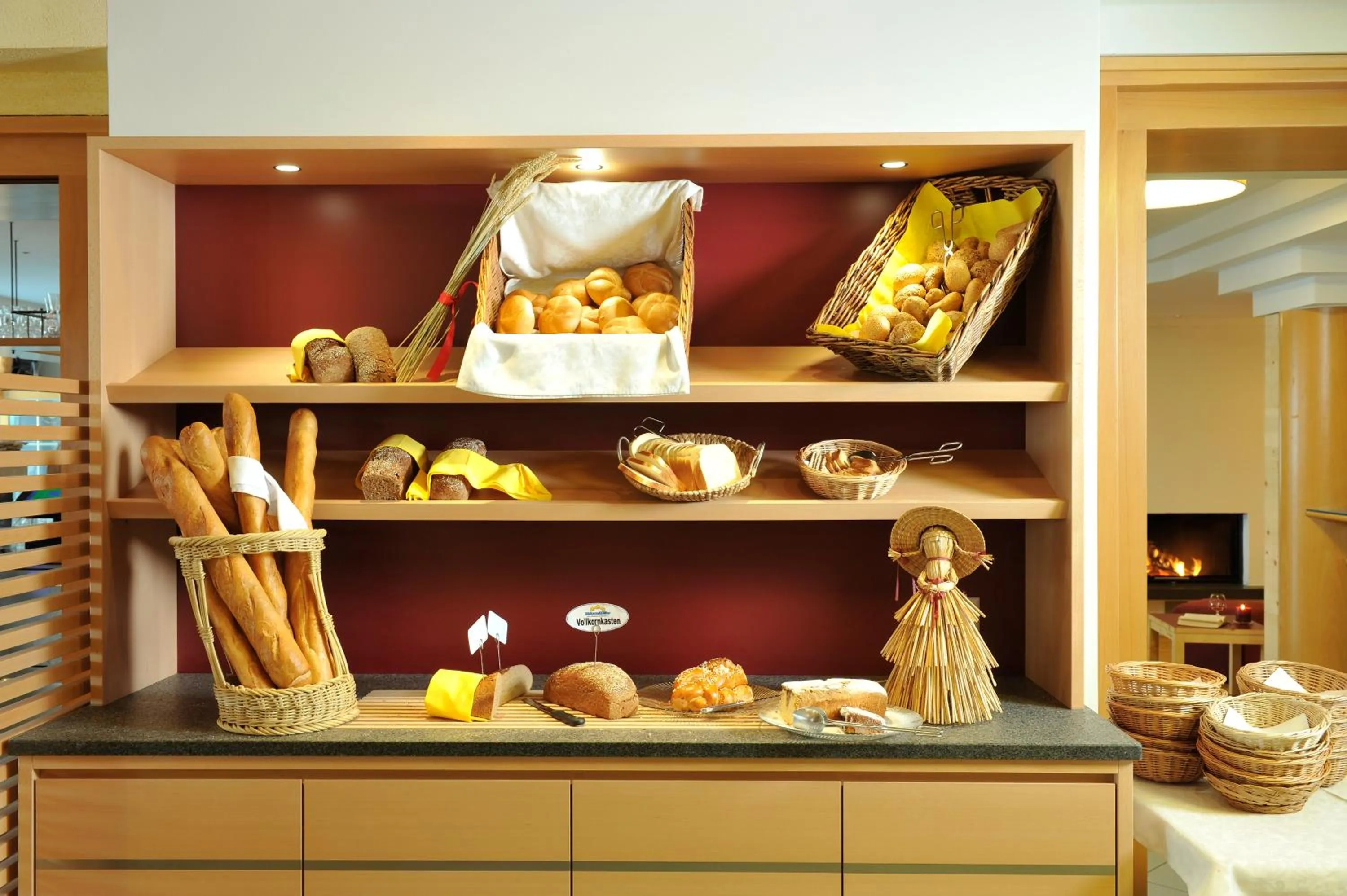 Breakfast in Familien- Sportresort BRENNSEEHOF