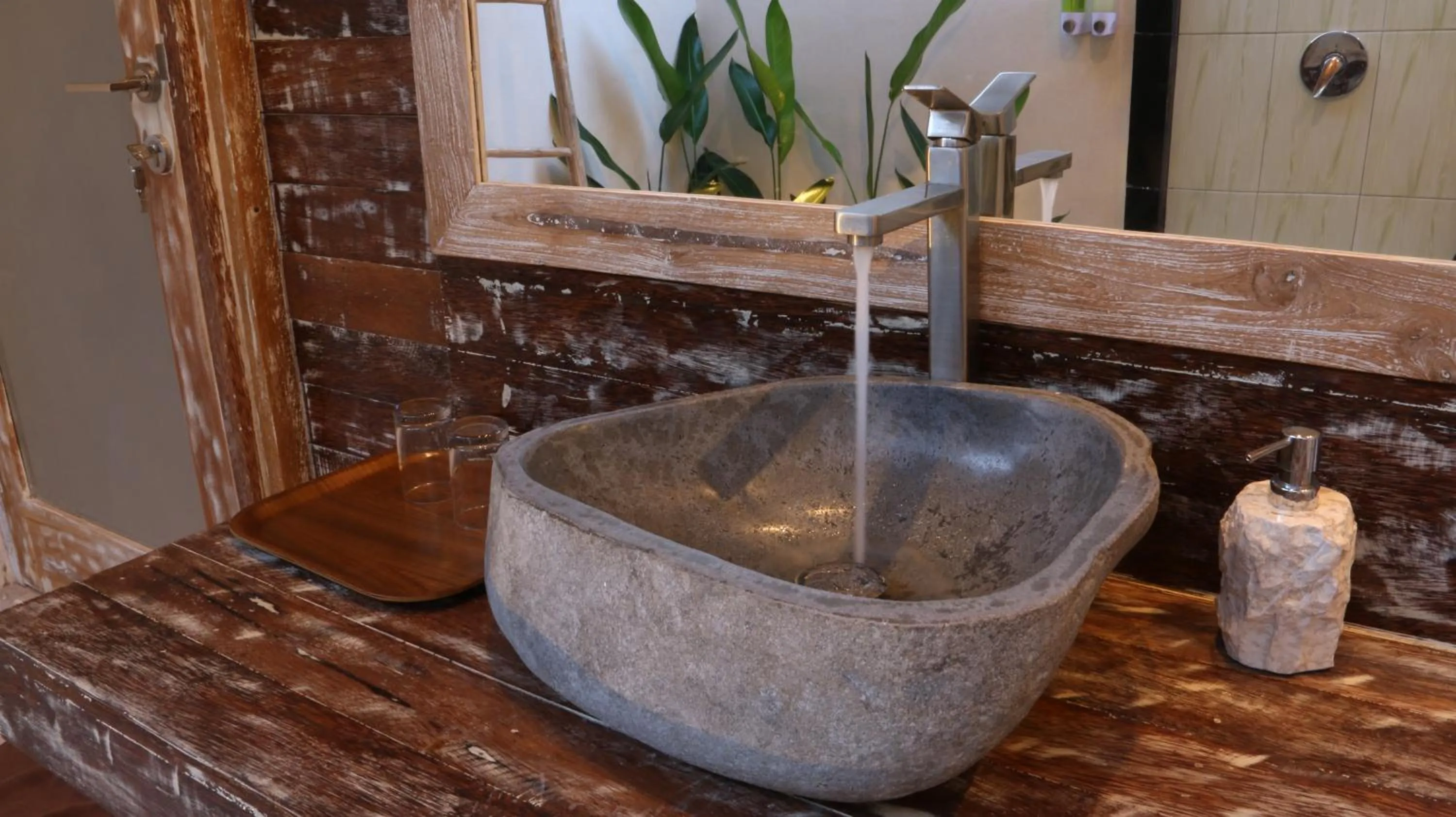 Bathroom in Kayuna Villa