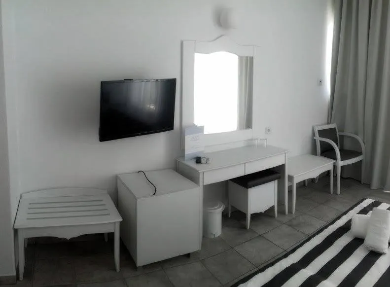 Living room in Hotel Akti Ouranoupoli Beach Resort