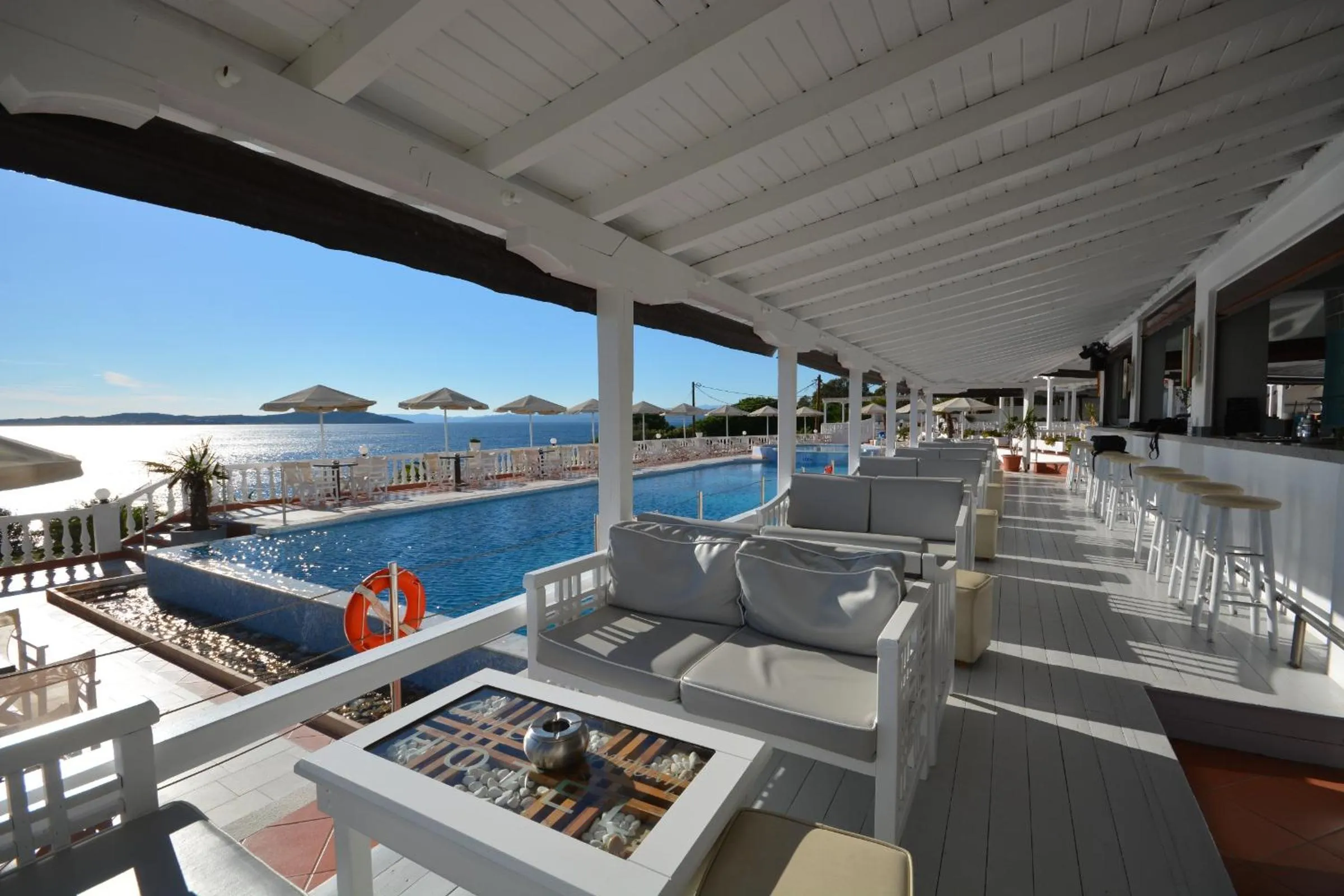 Lounge or bar in Hotel Akti Ouranoupoli Beach Resort